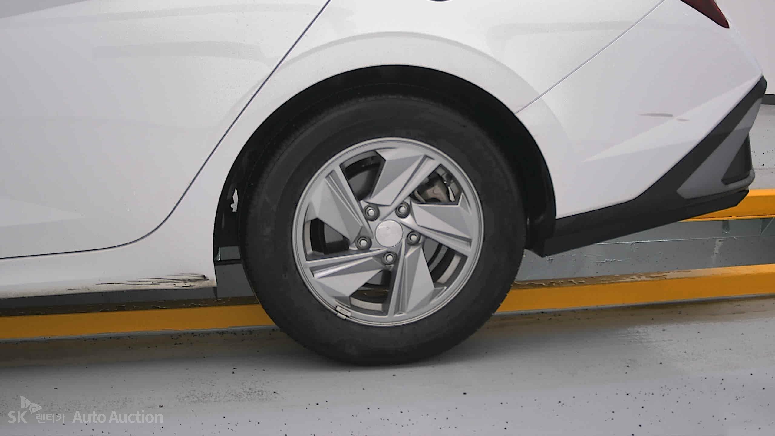 2024 - hyundai avante