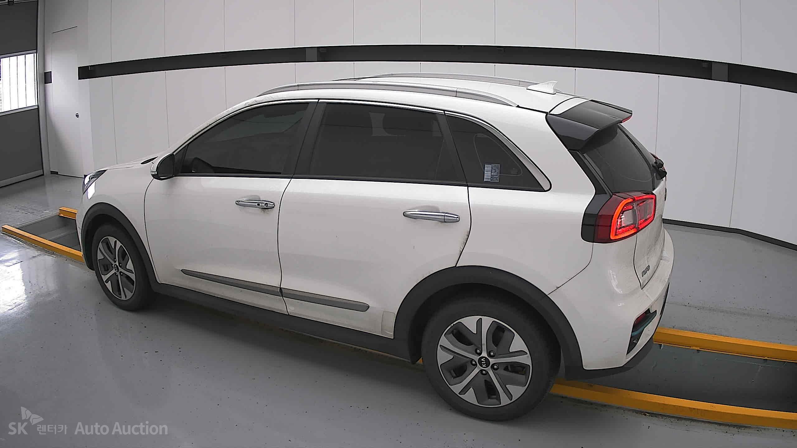 2021 - kia niro