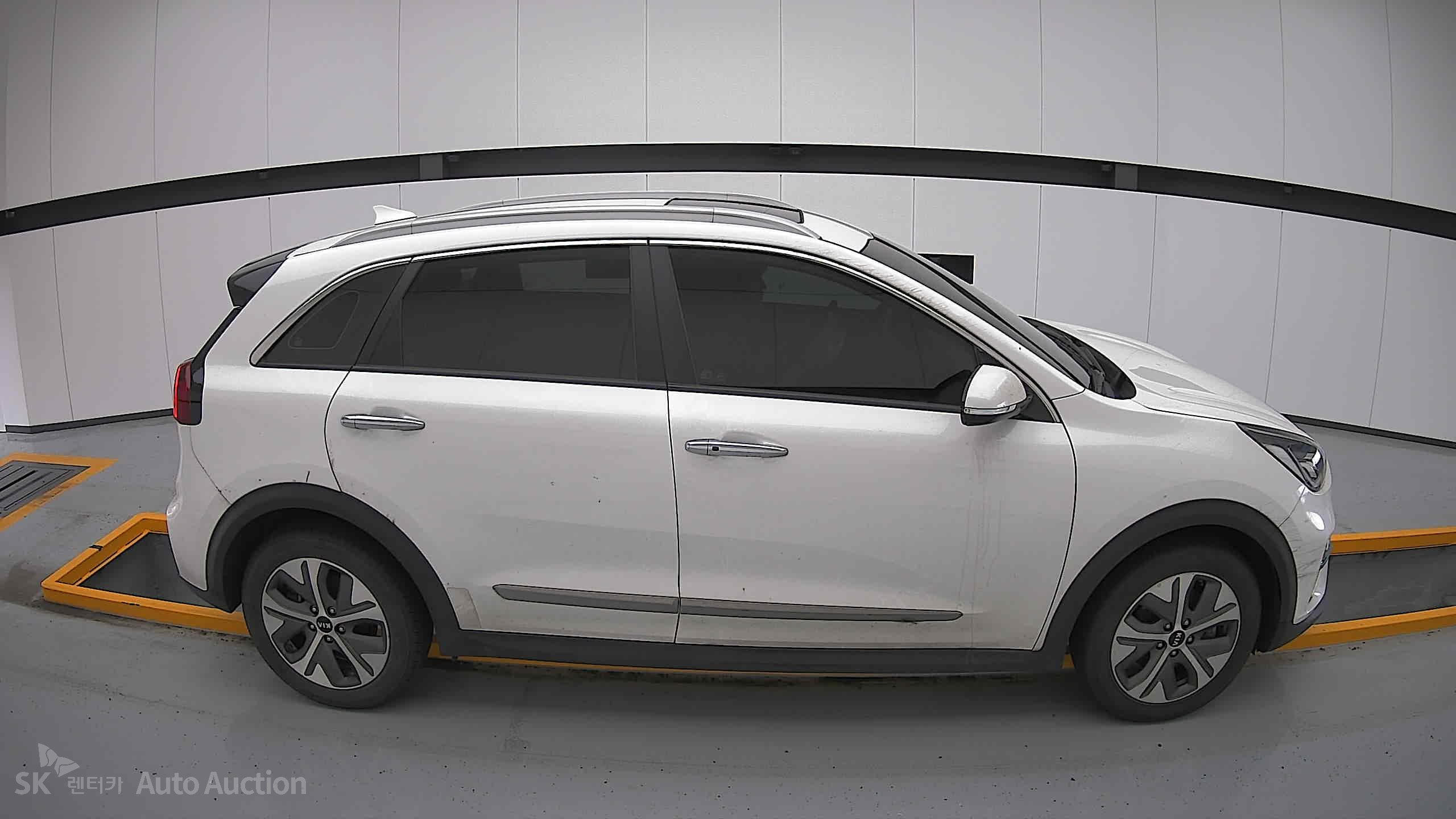 2021 - kia niro
