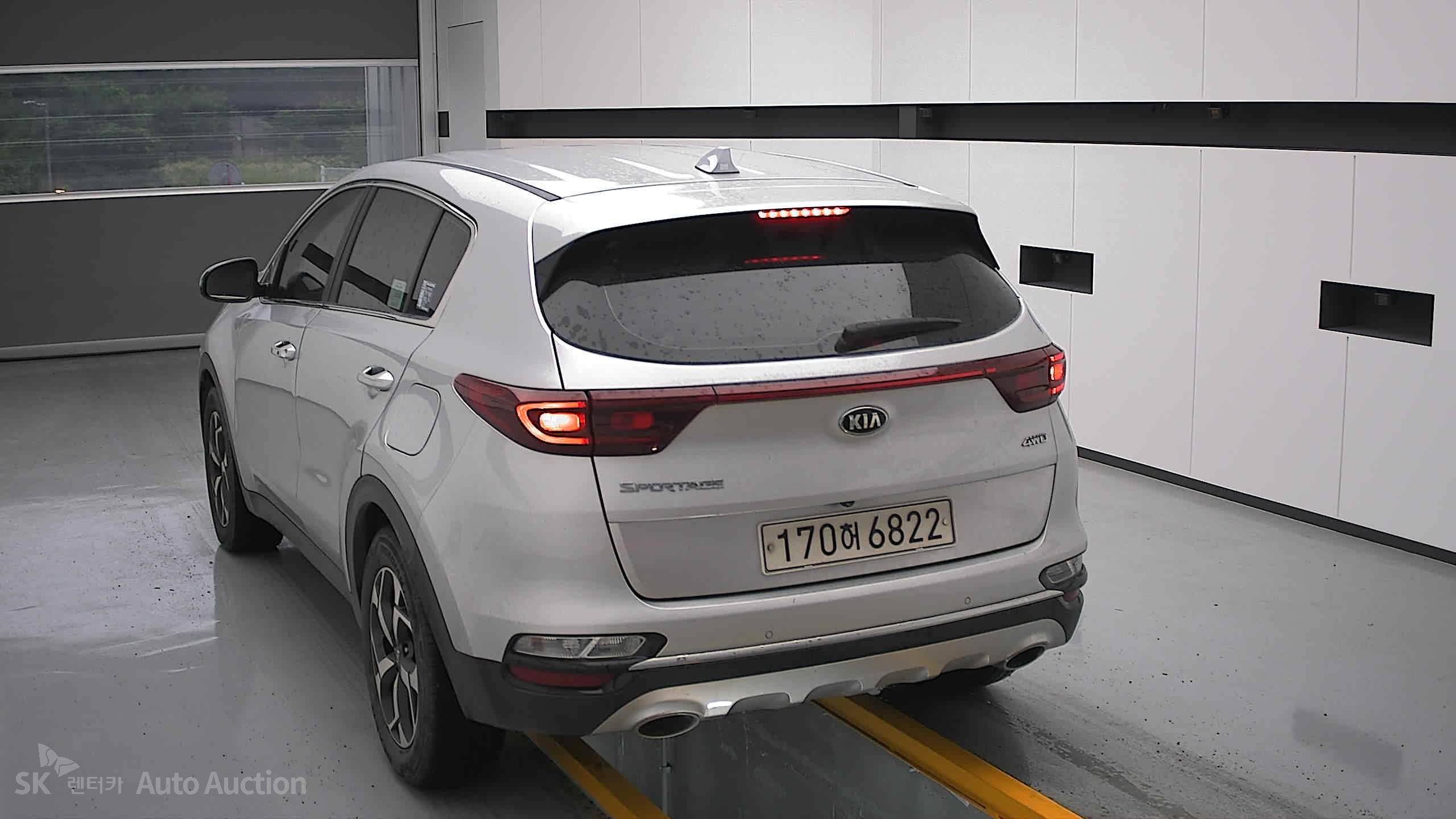 2022 - kia sportage