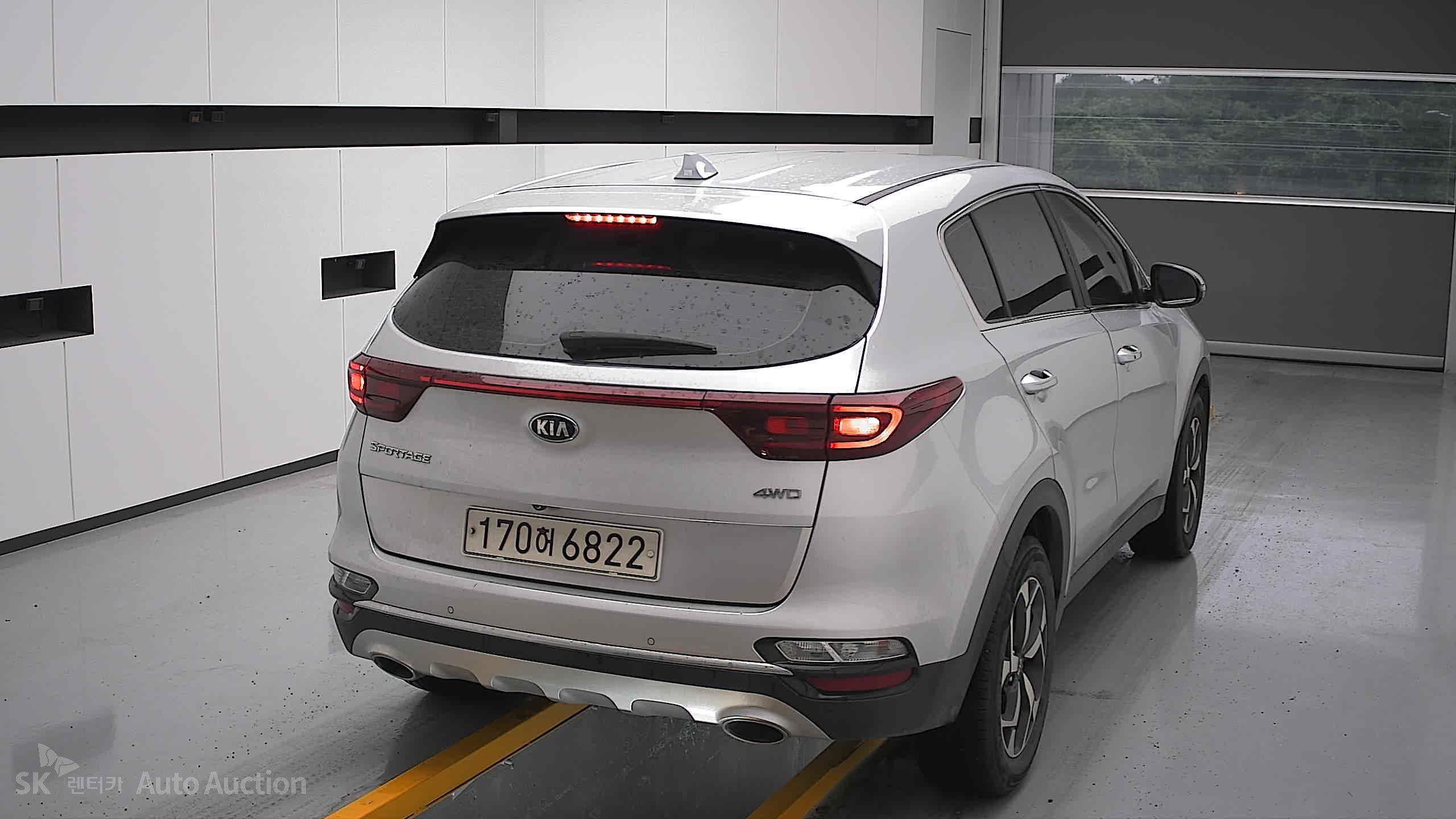 2022 - kia sportage