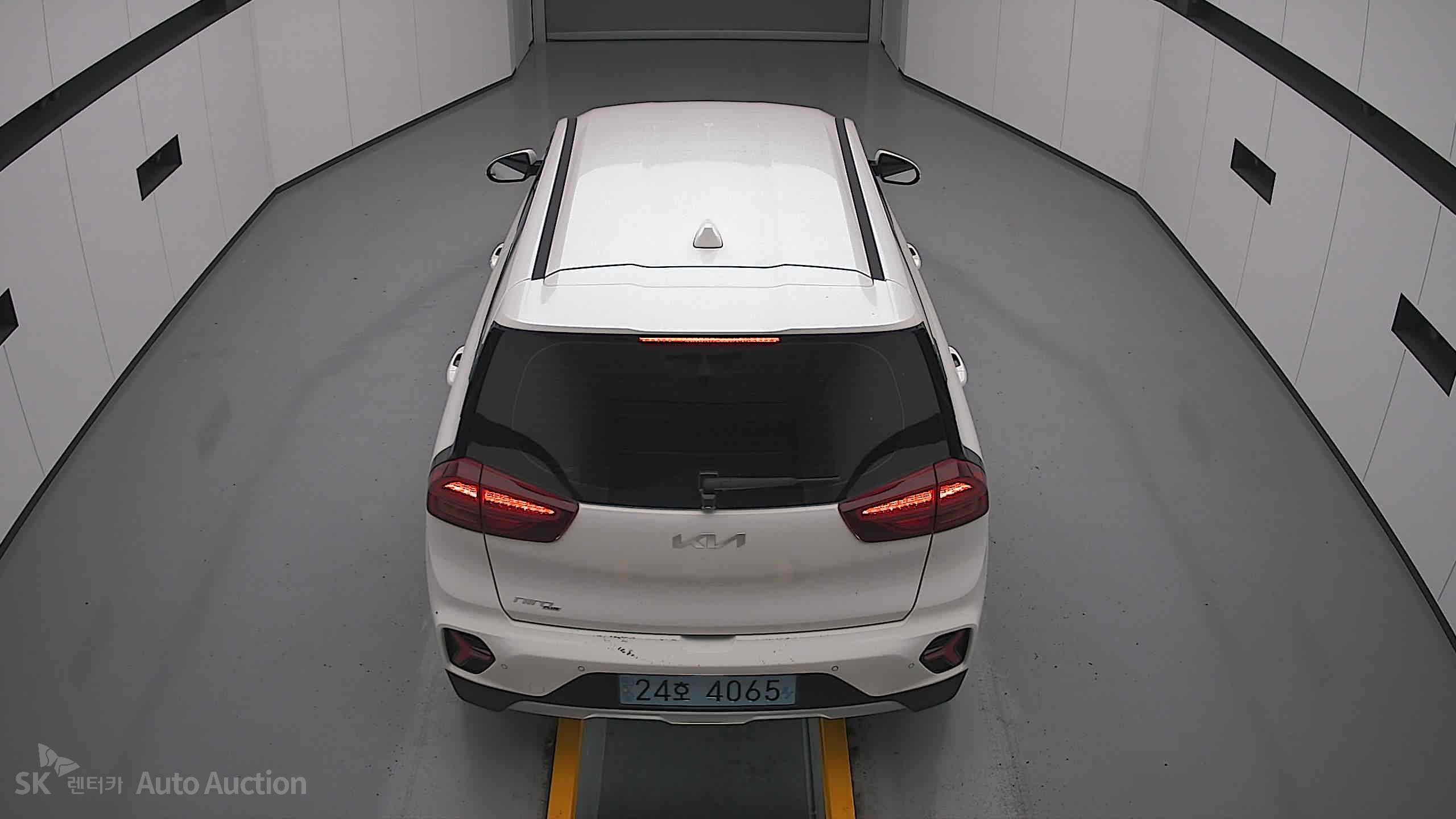 2023 - kia niro