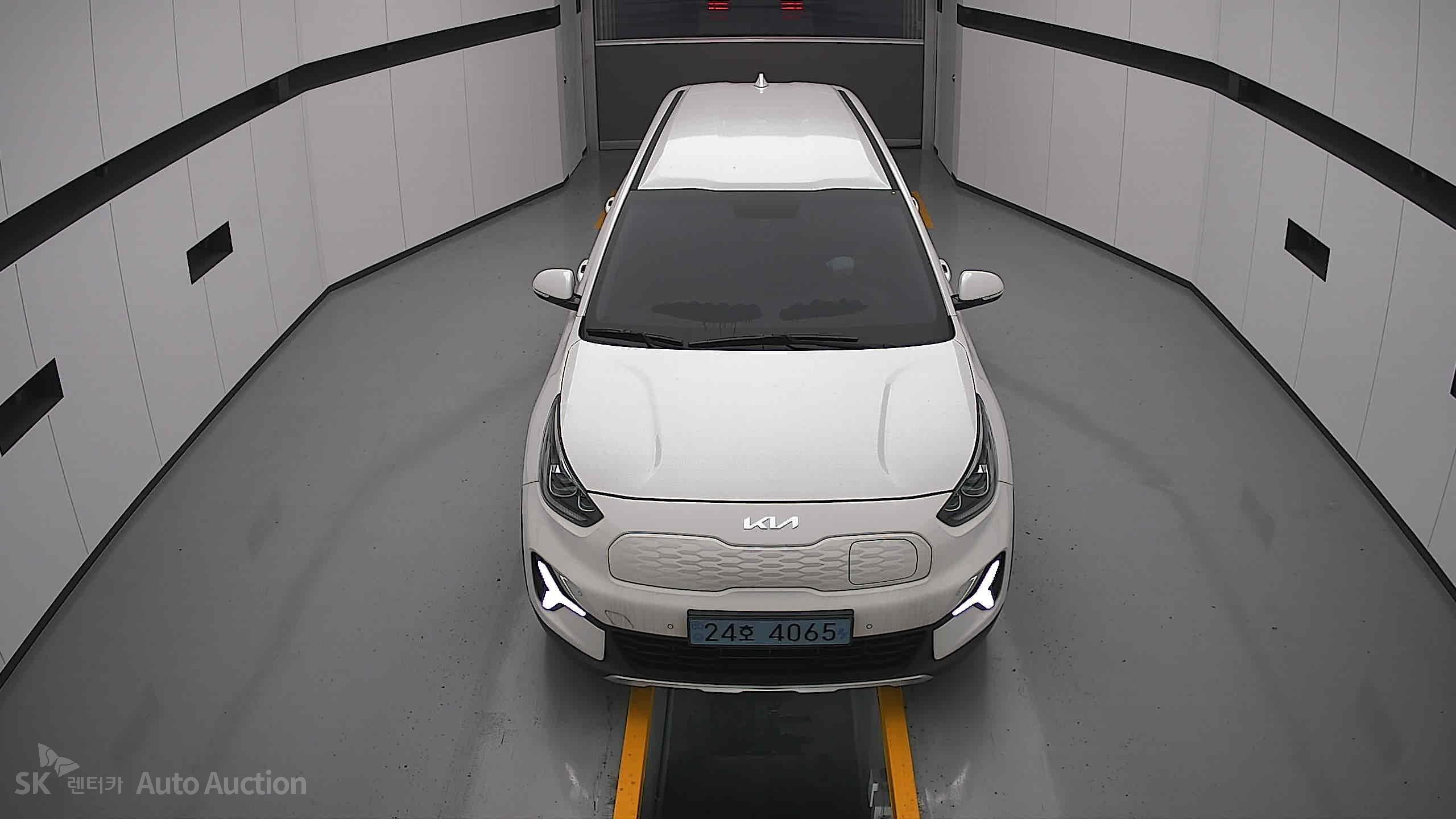 2023 - kia niro