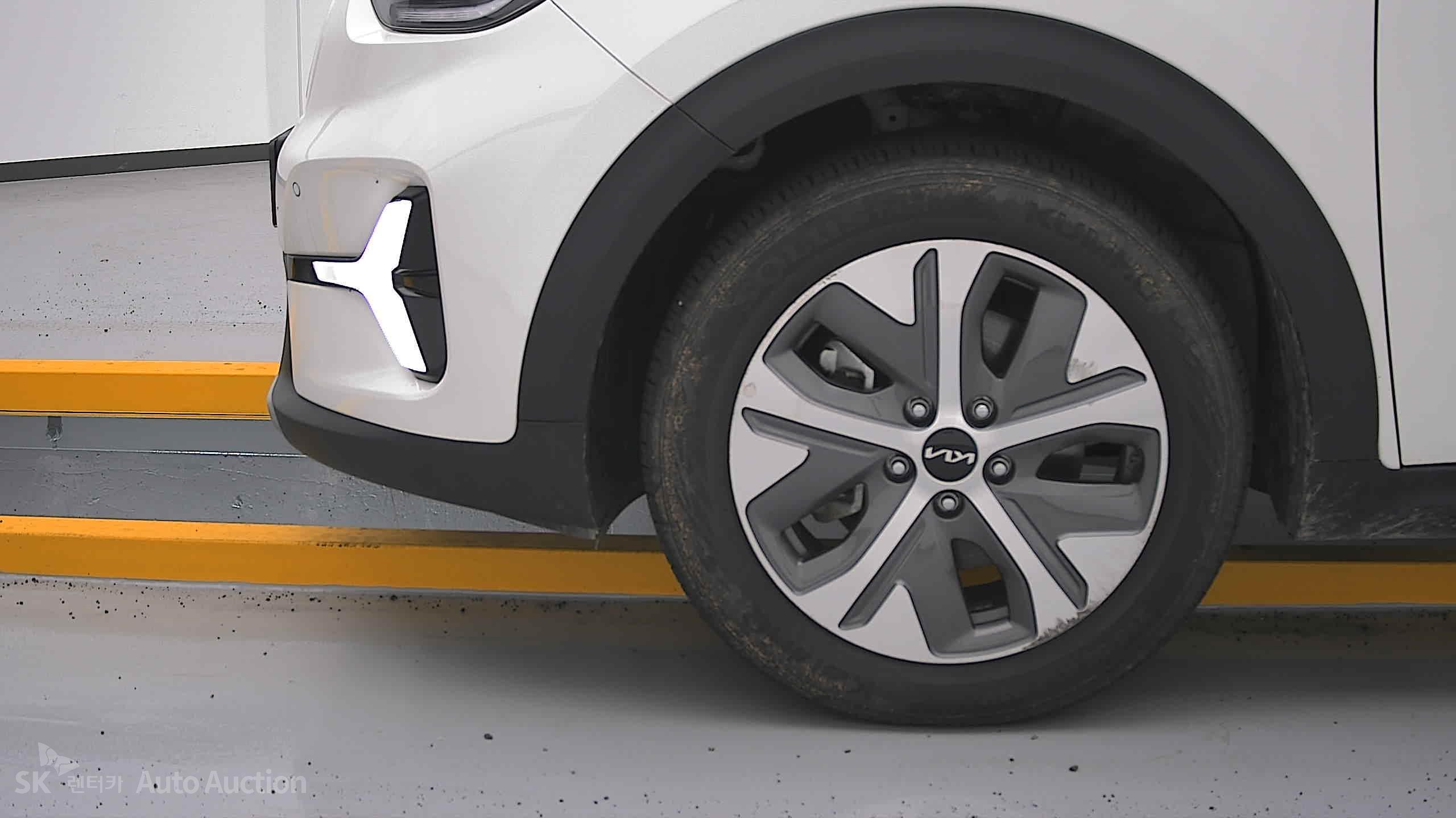 2023 - kia niro