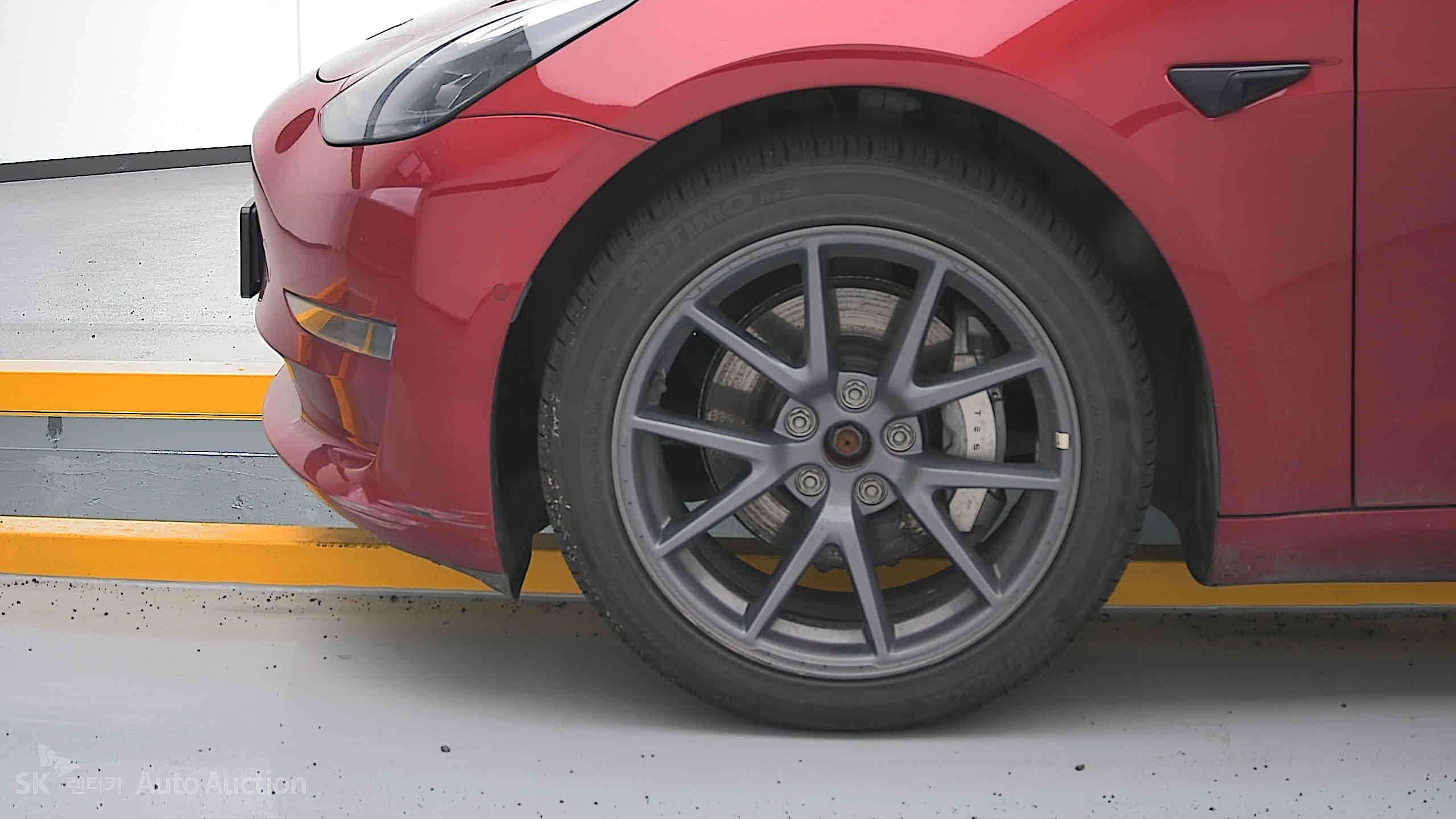 2022 - tesla model 3