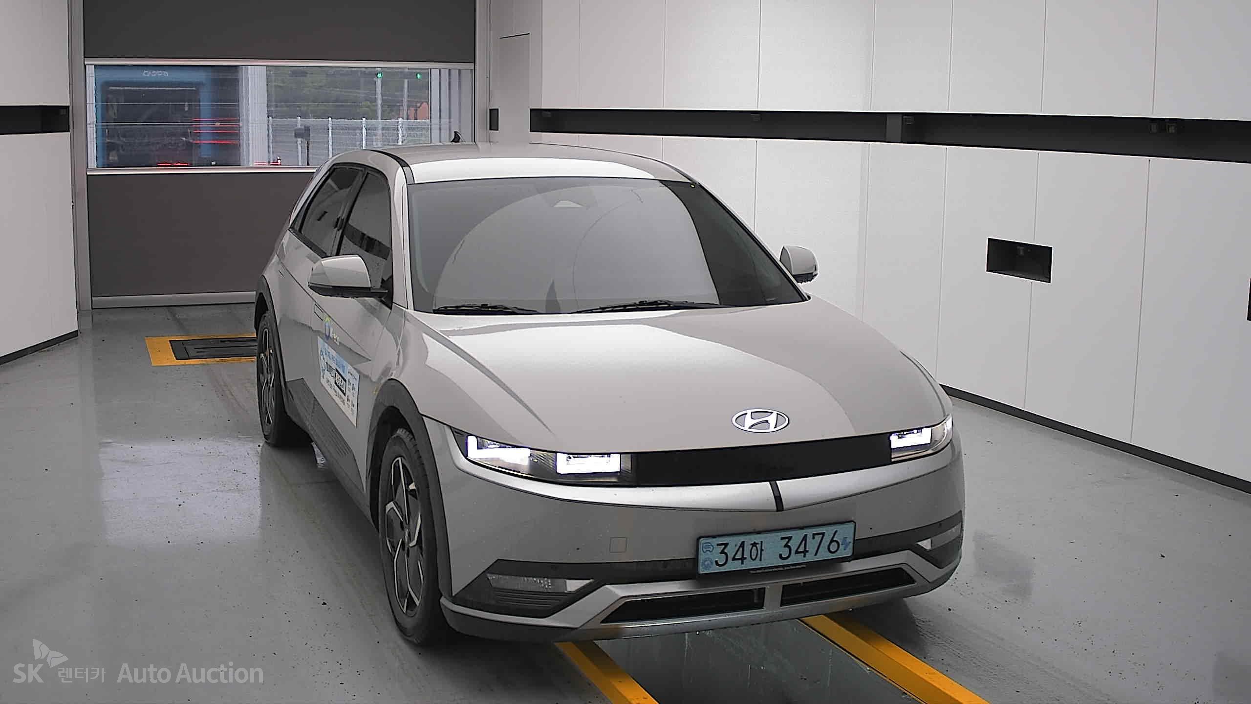 2022 - hyundai ioniq
