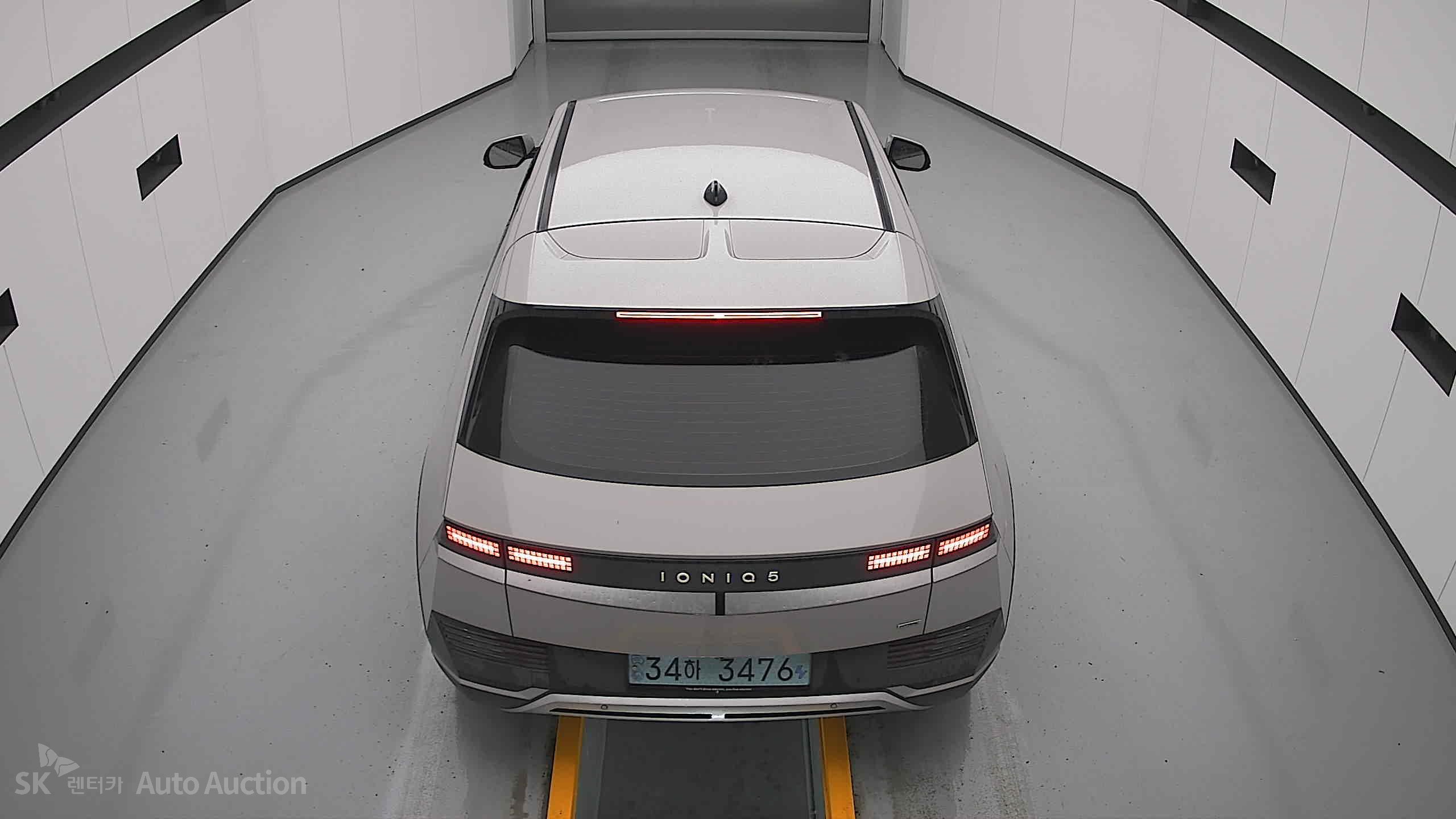 2022 - hyundai ioniq