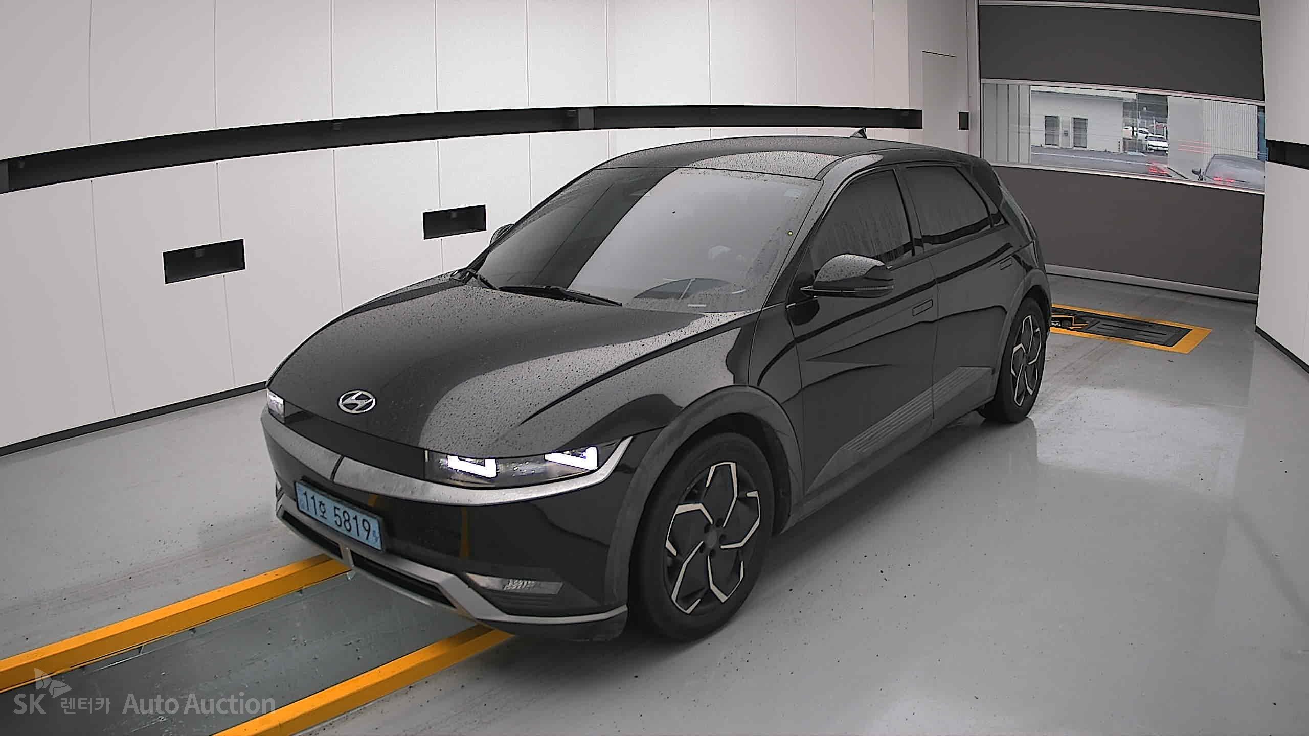 2022 - hyundai ioniq