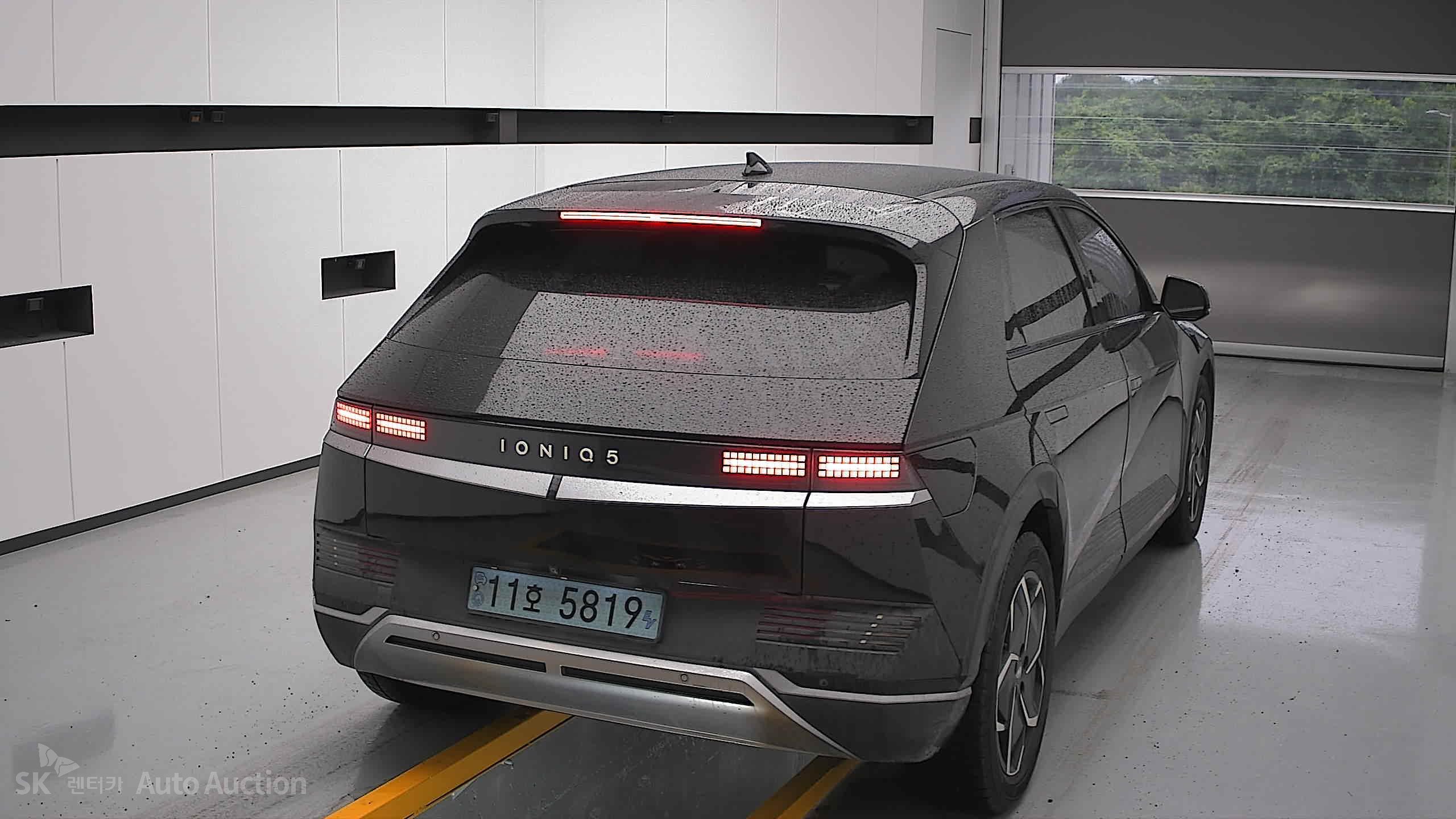 2022 - hyundai ioniq