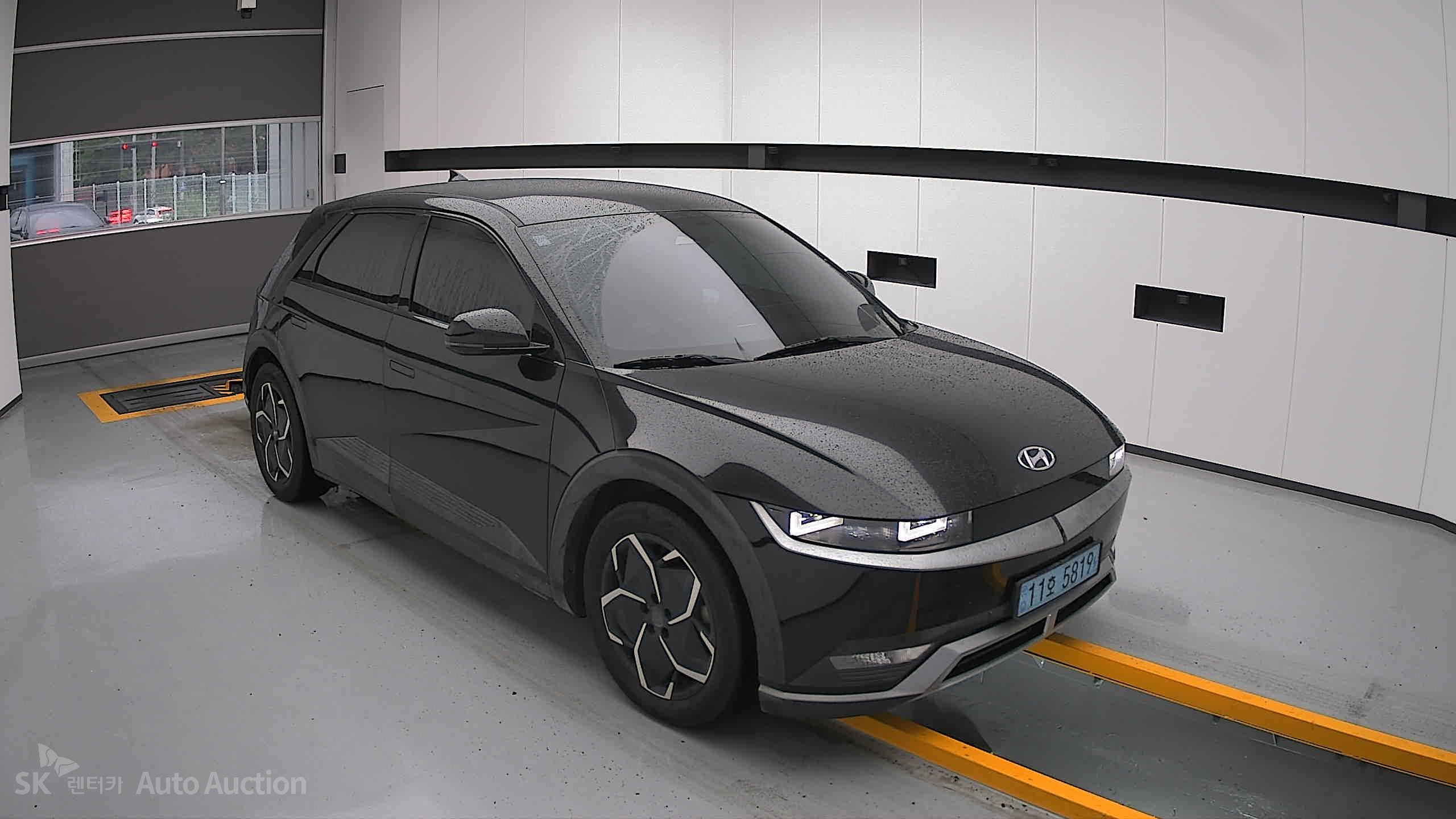 2022 - hyundai ioniq