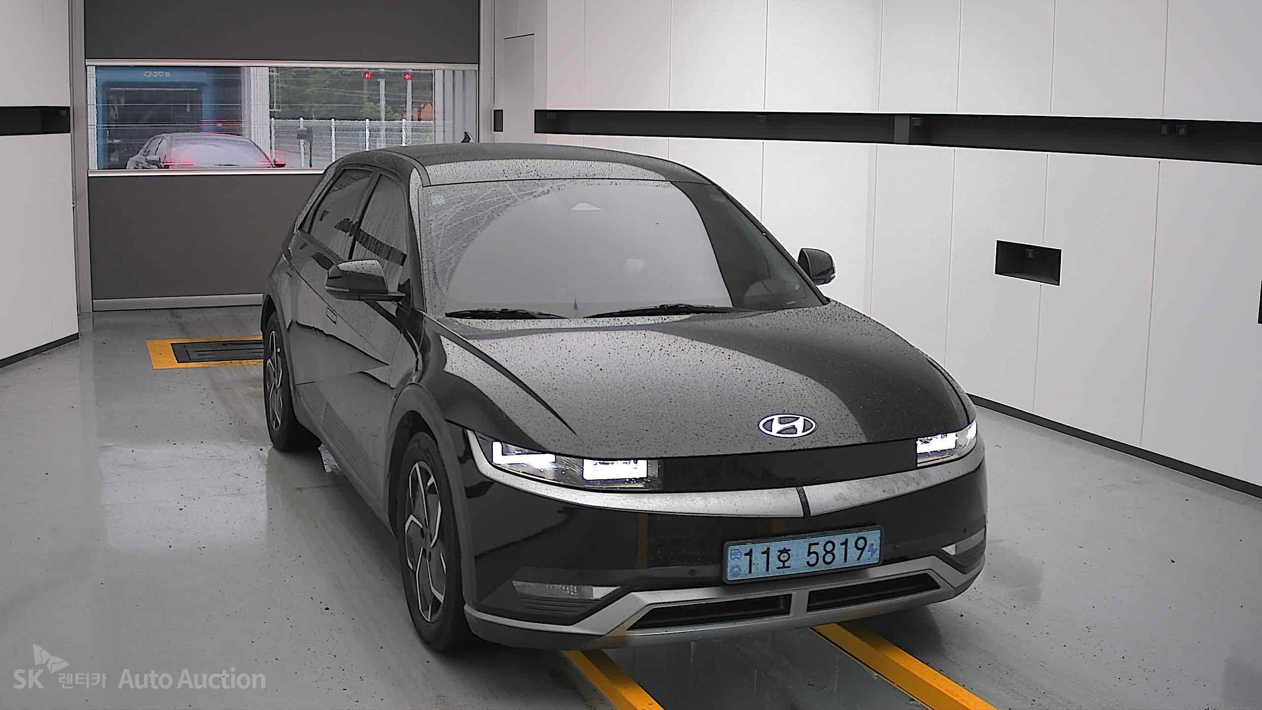 2022 - hyundai ioniq