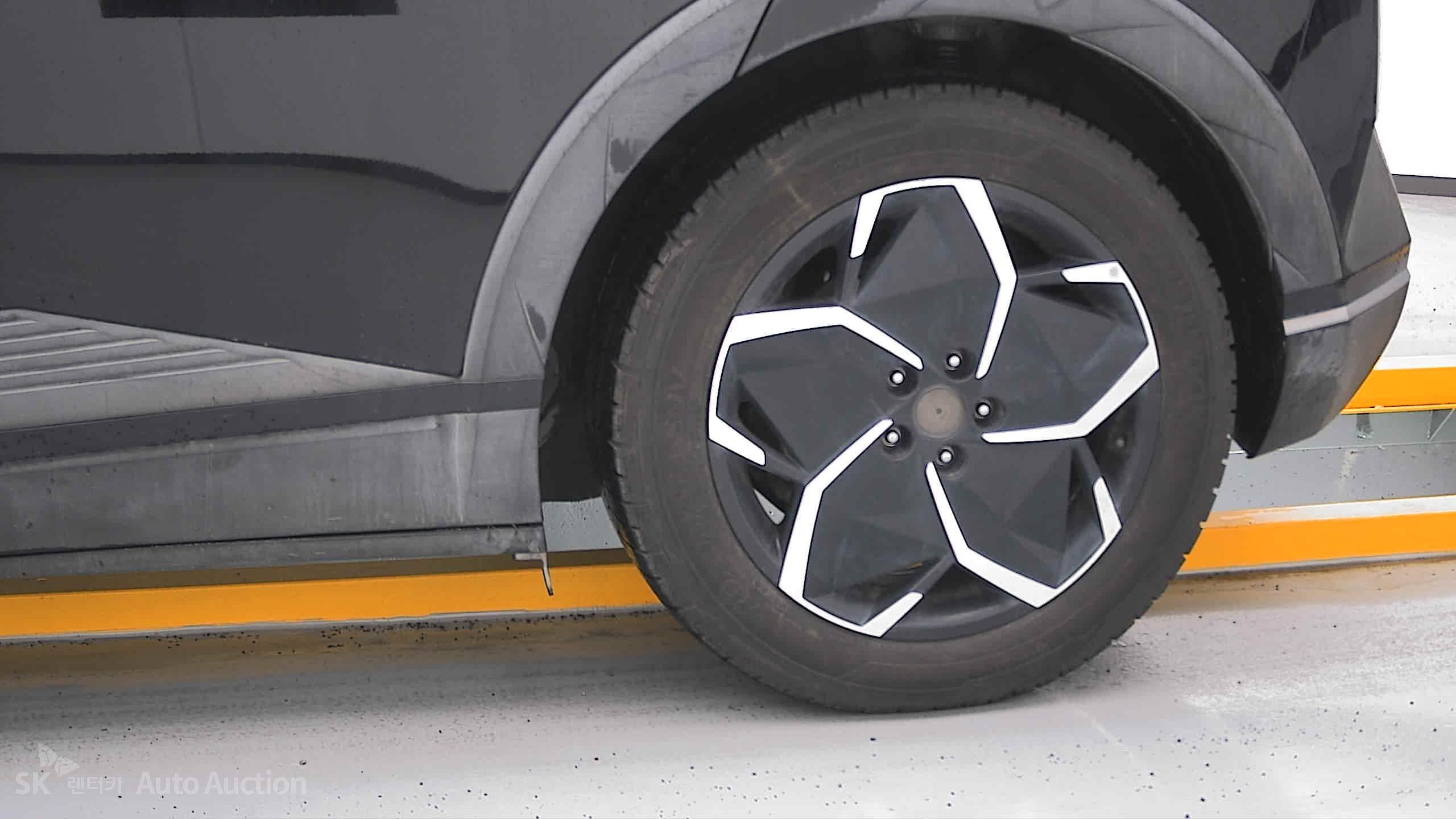 2022 - hyundai ioniq