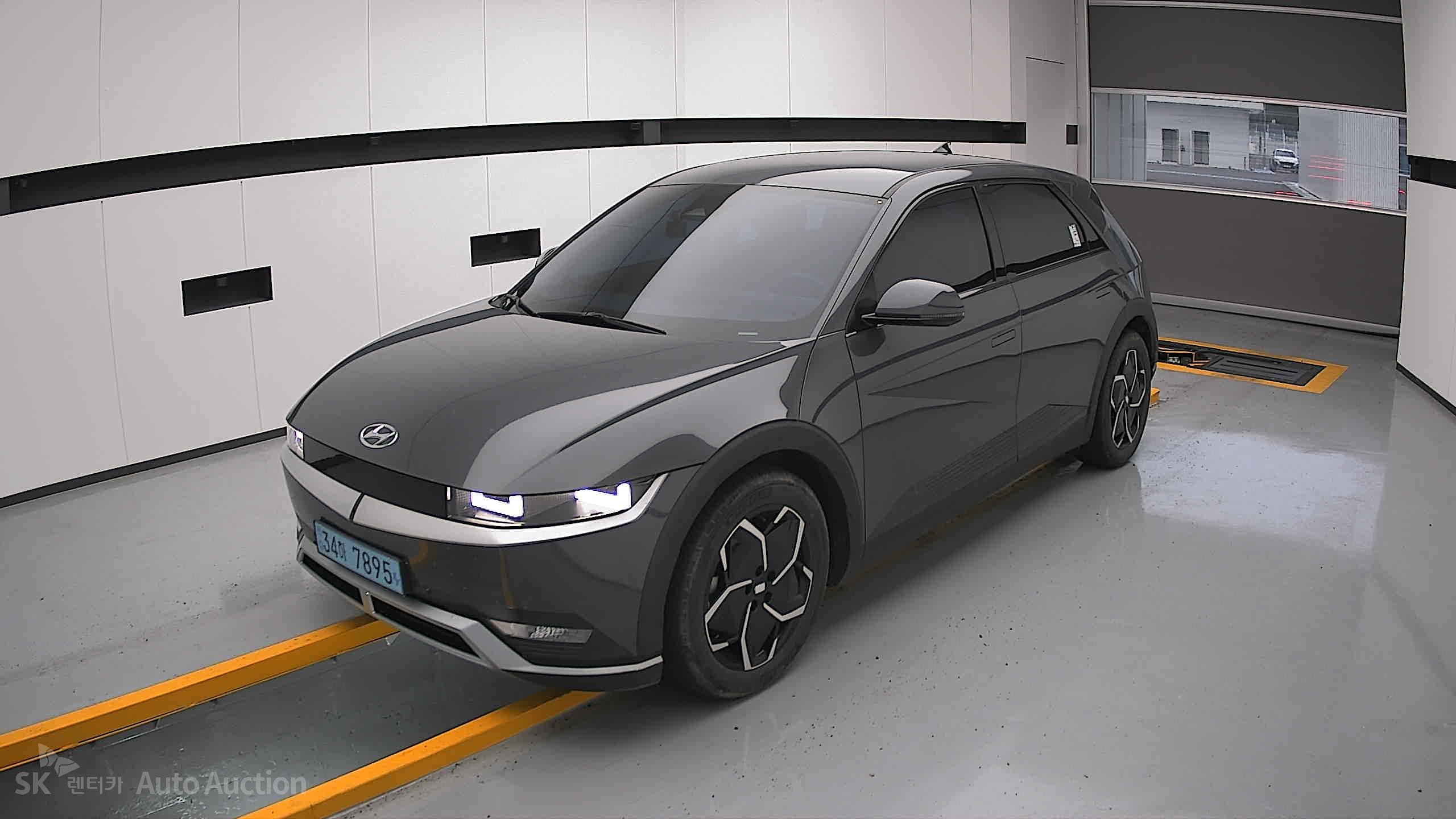 2023 - hyundai ioniq