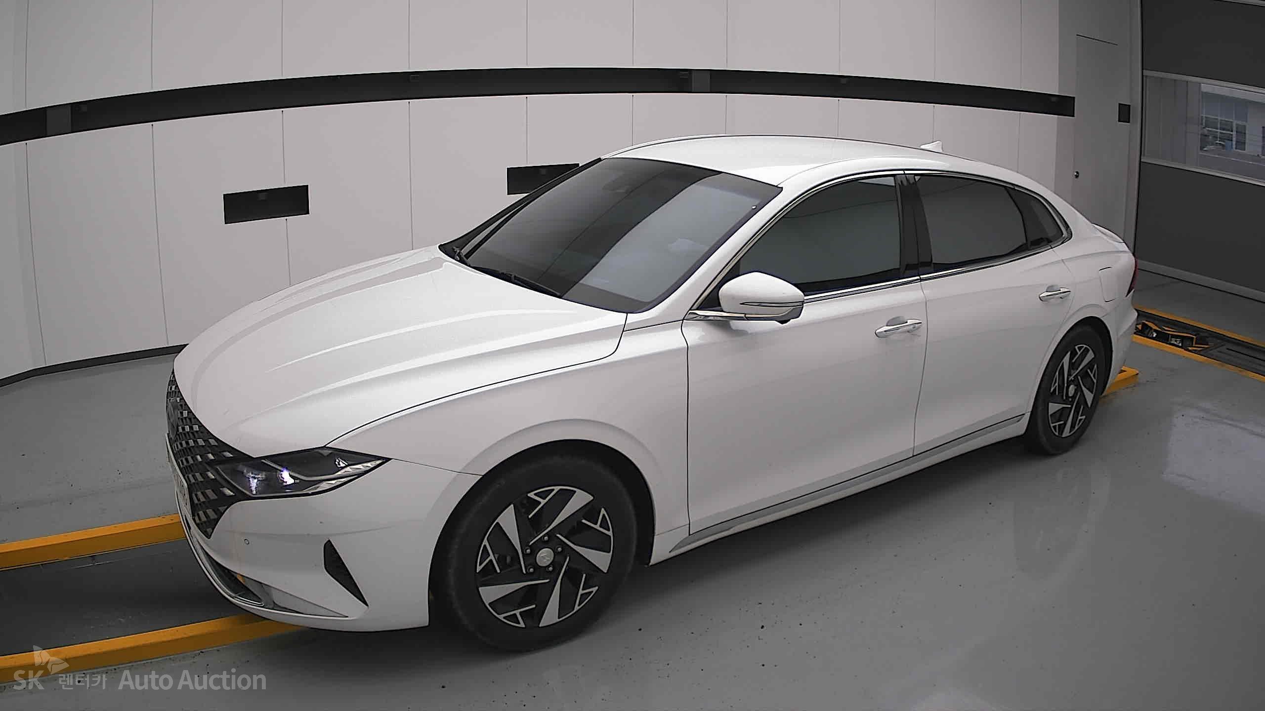 2022 - hyundai grandeur