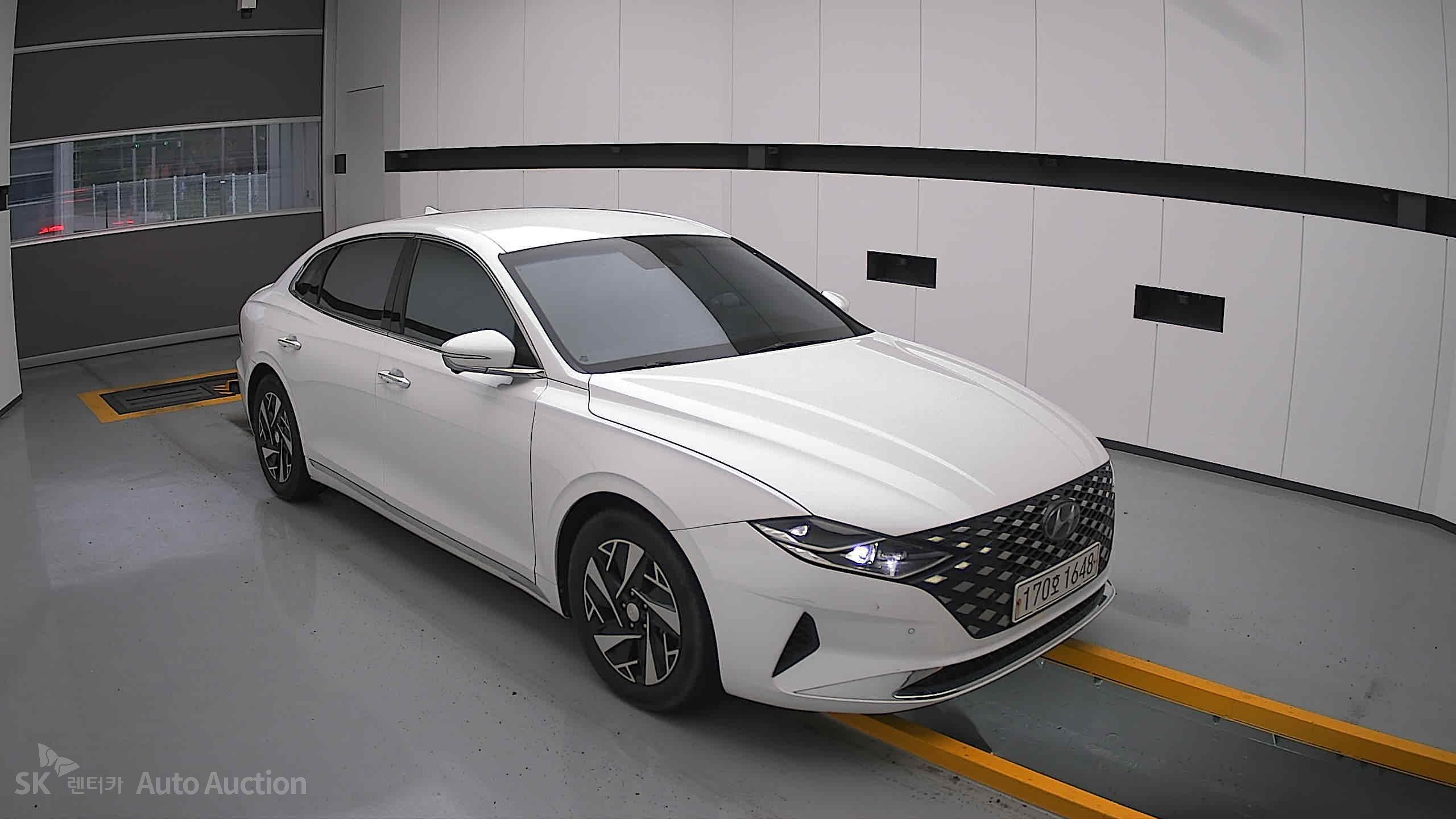 2022 - hyundai grandeur
