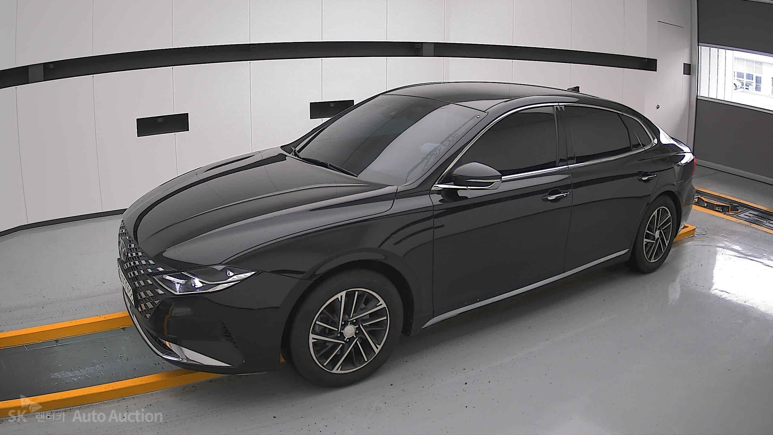 2022 - hyundai grandeur