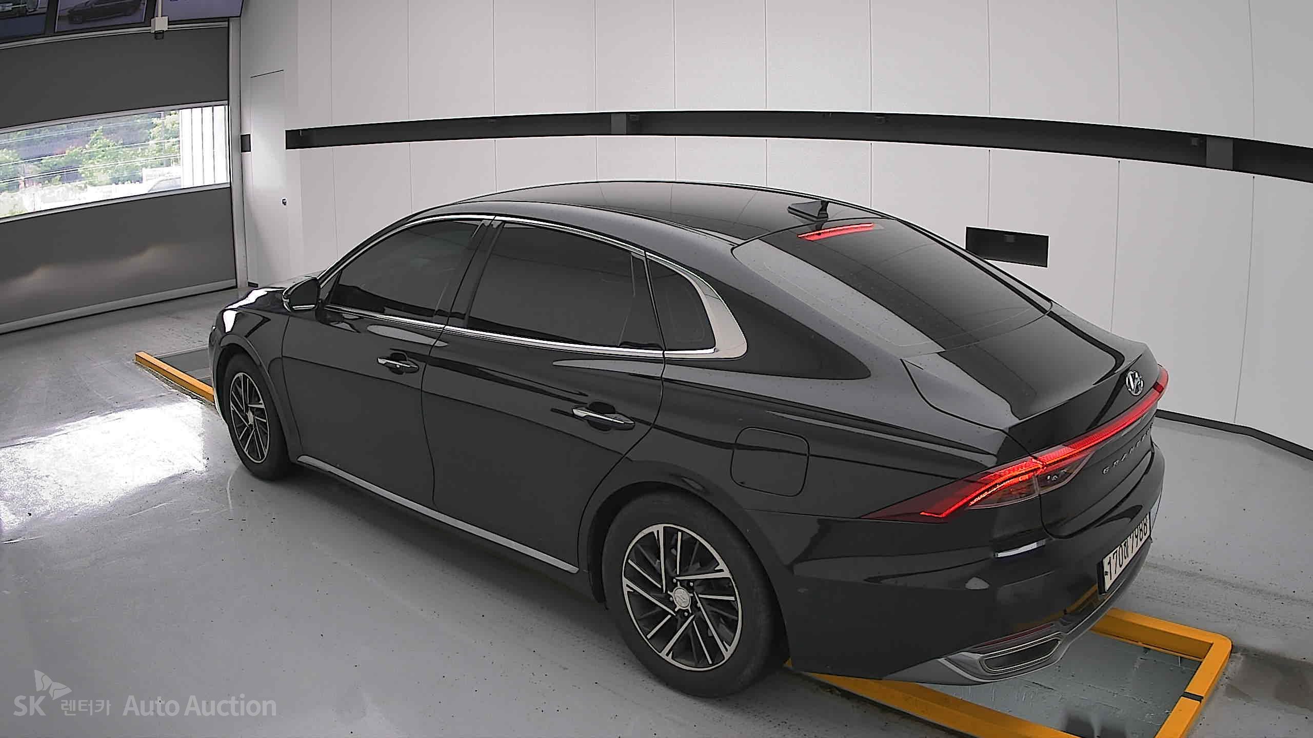 2022 - hyundai grandeur
