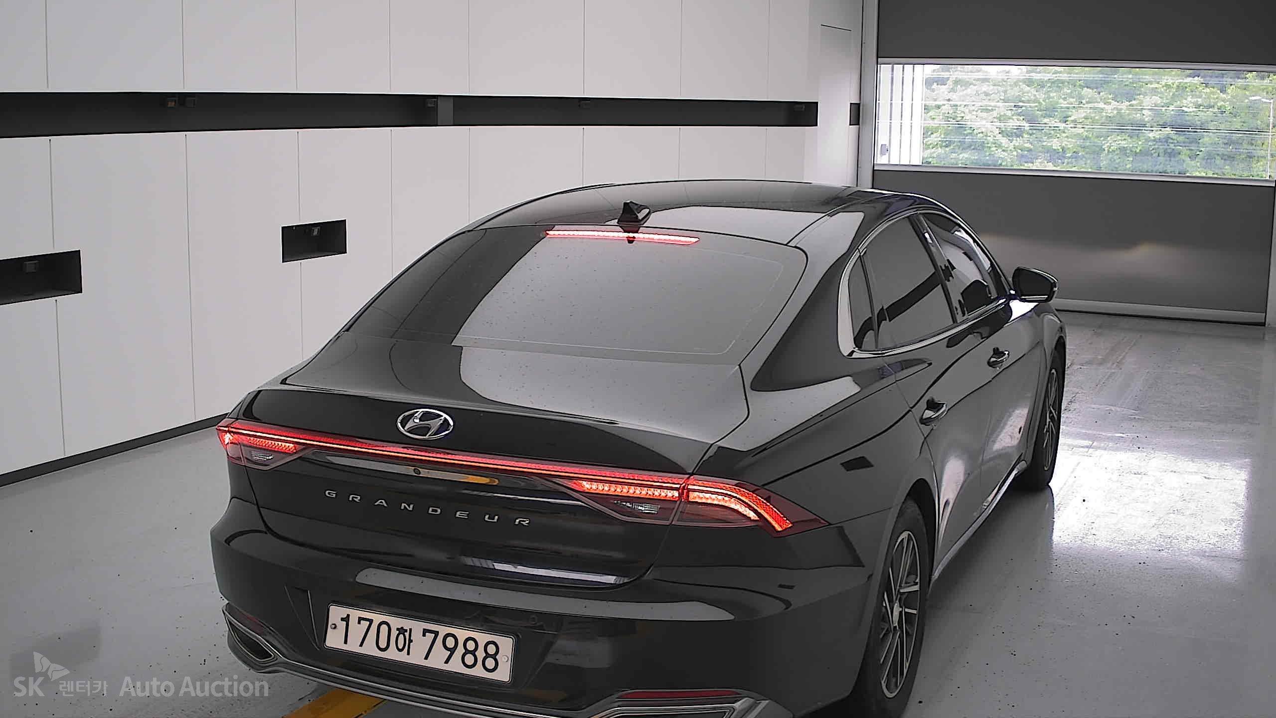 2022 - hyundai grandeur