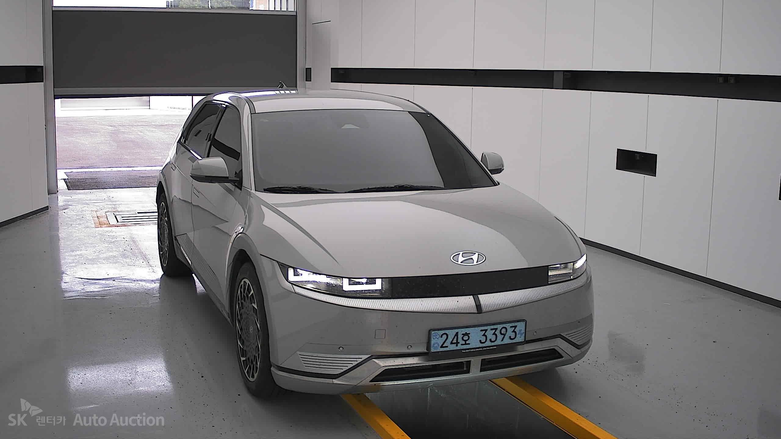 2022 - hyundai ioniq