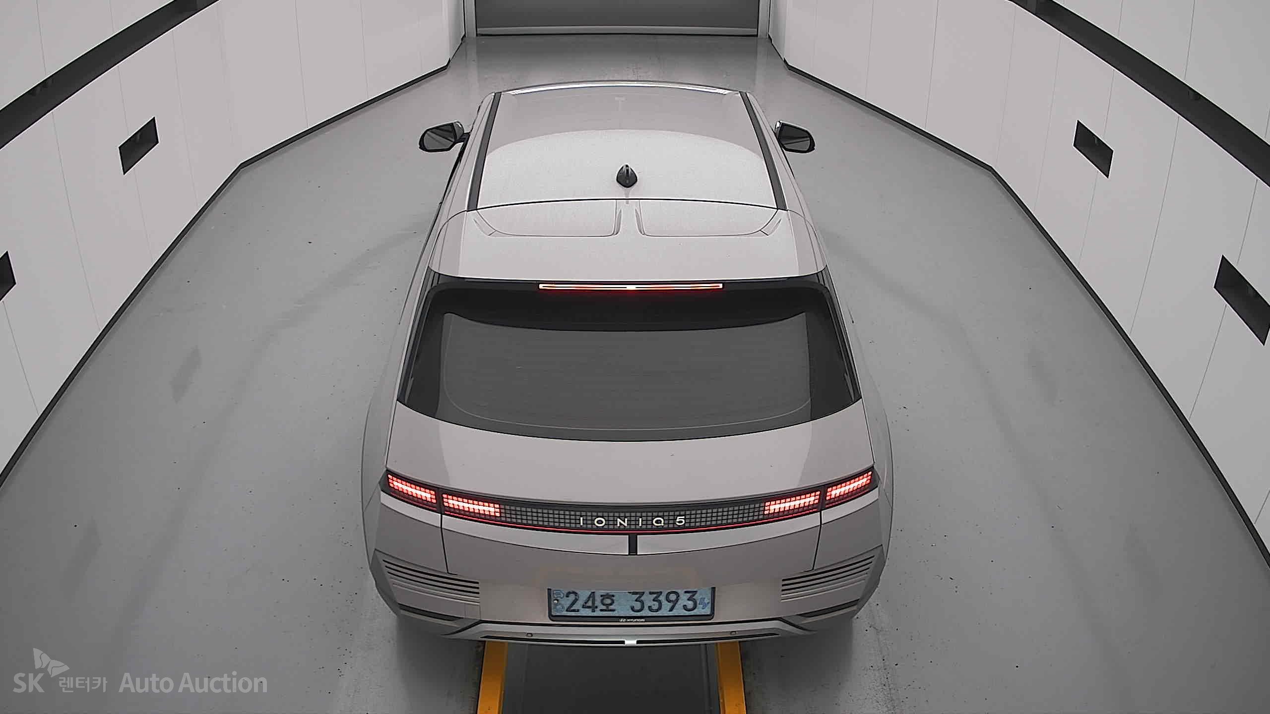 2022 - hyundai ioniq