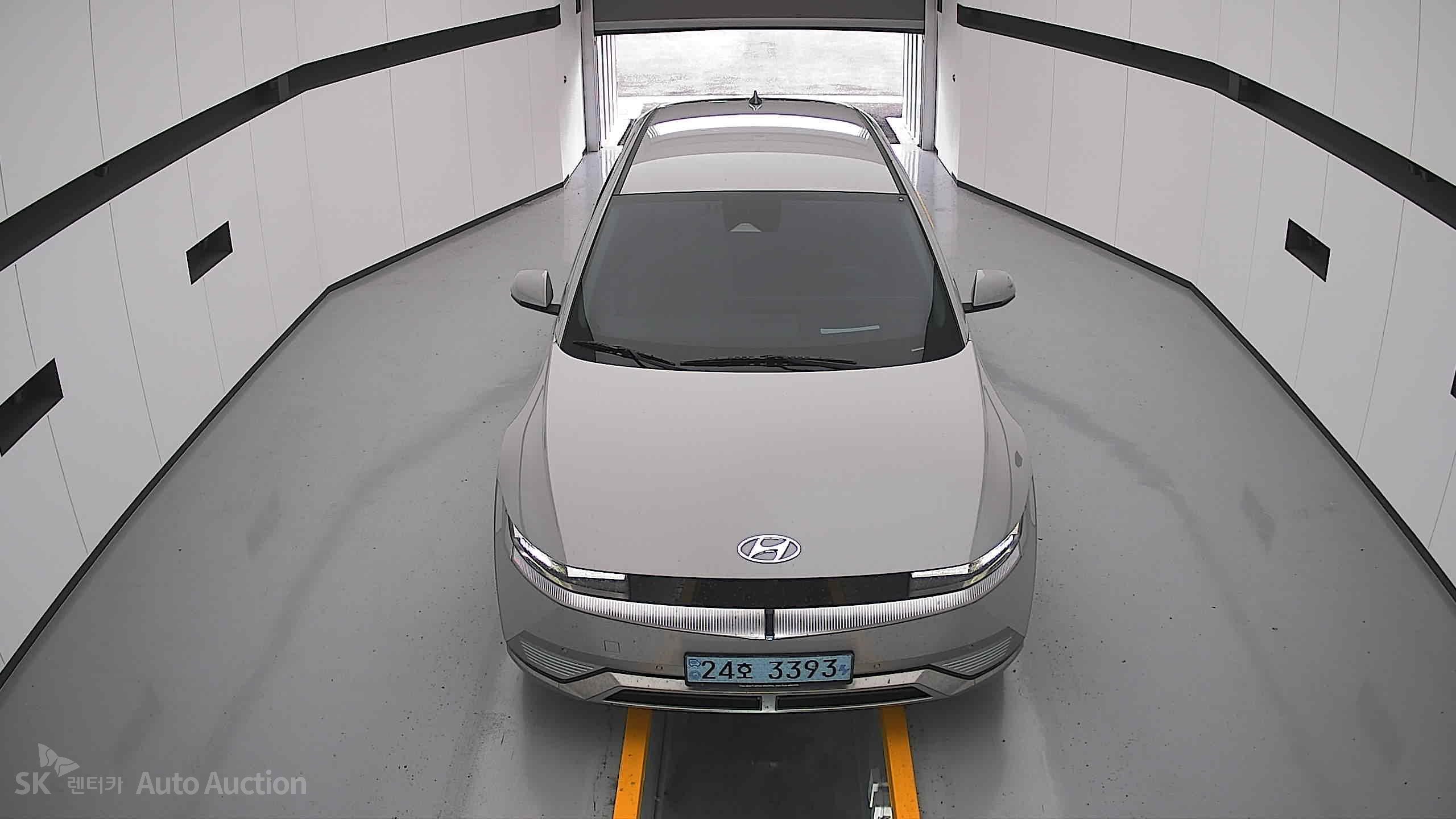 2022 - hyundai ioniq