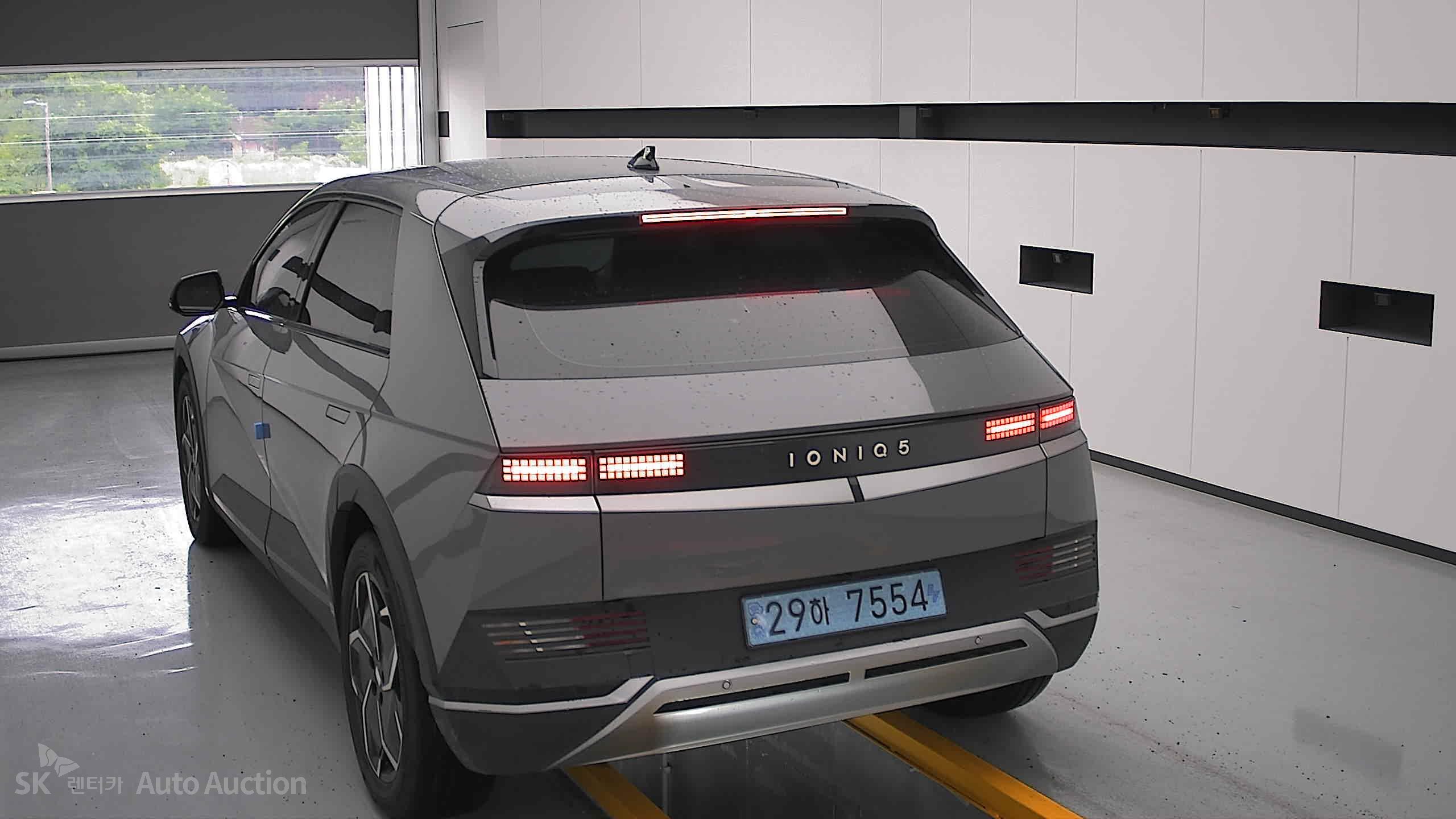 2023 - hyundai ioniq