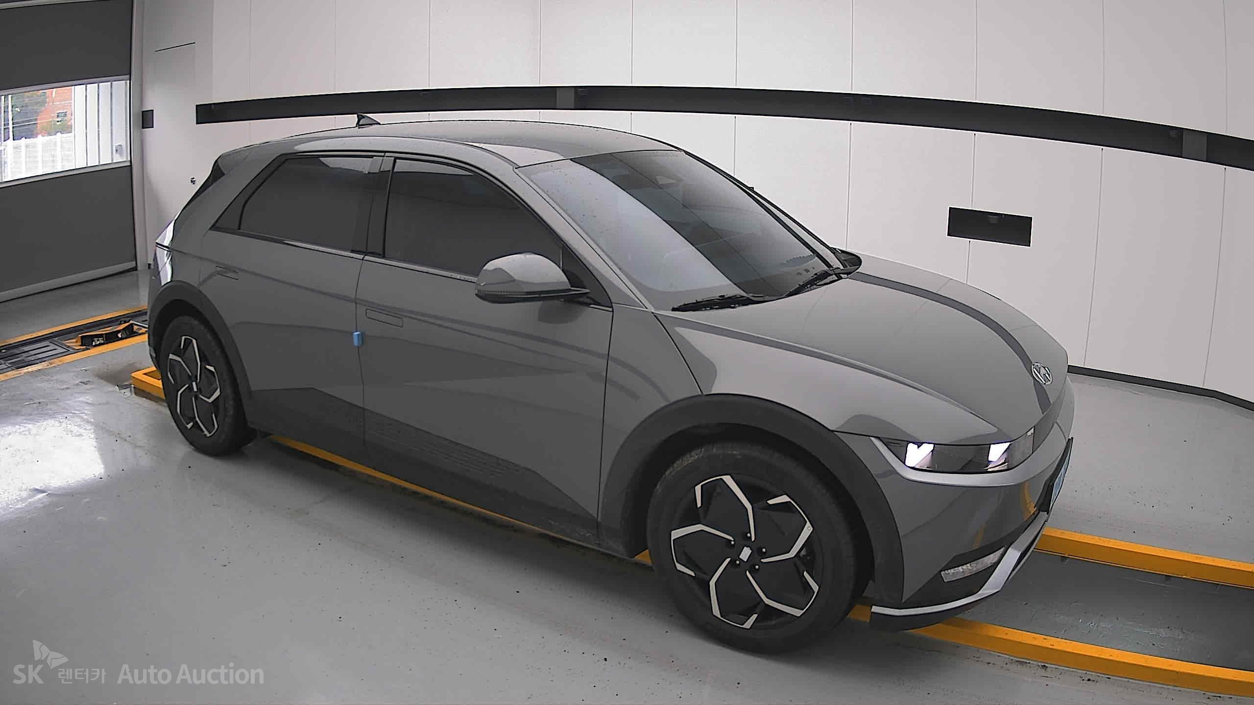 2023 - hyundai ioniq