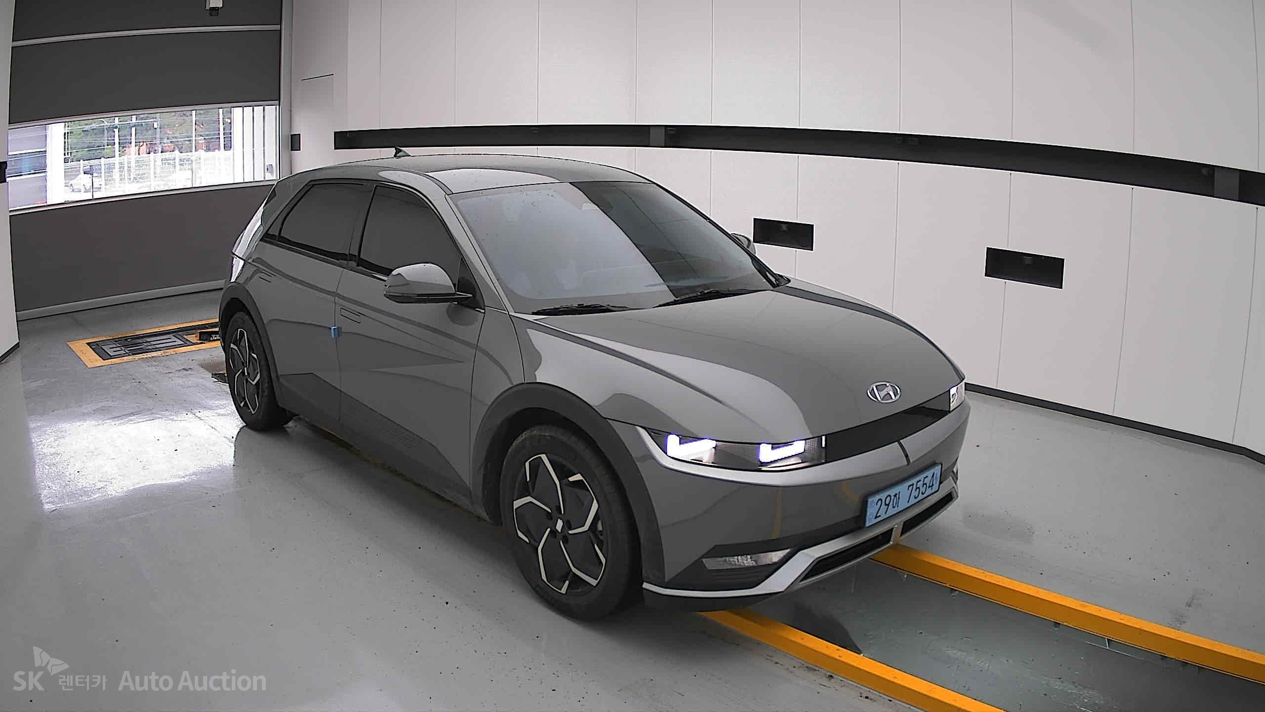2023 - hyundai ioniq