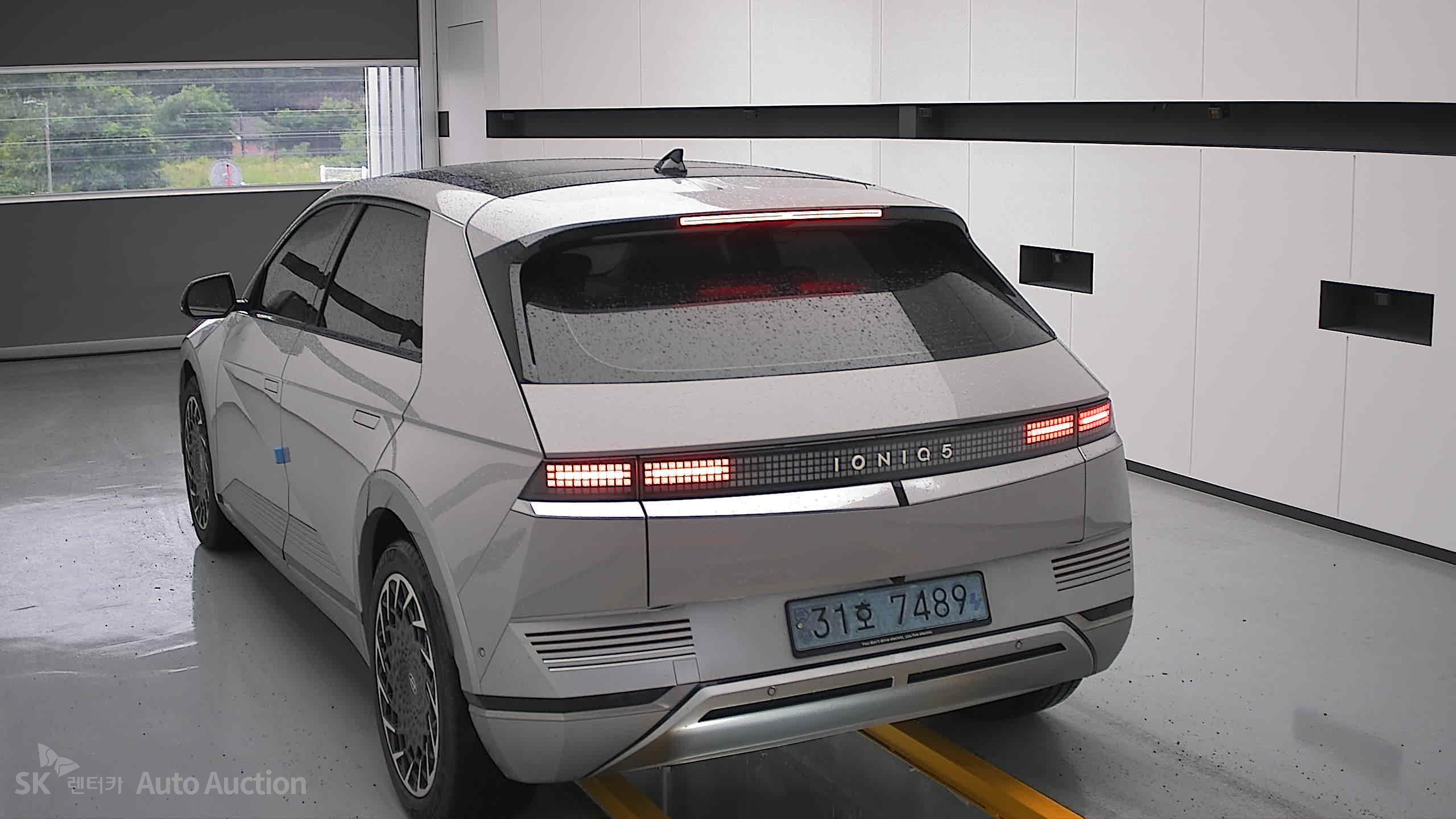2023 - hyundai ioniq