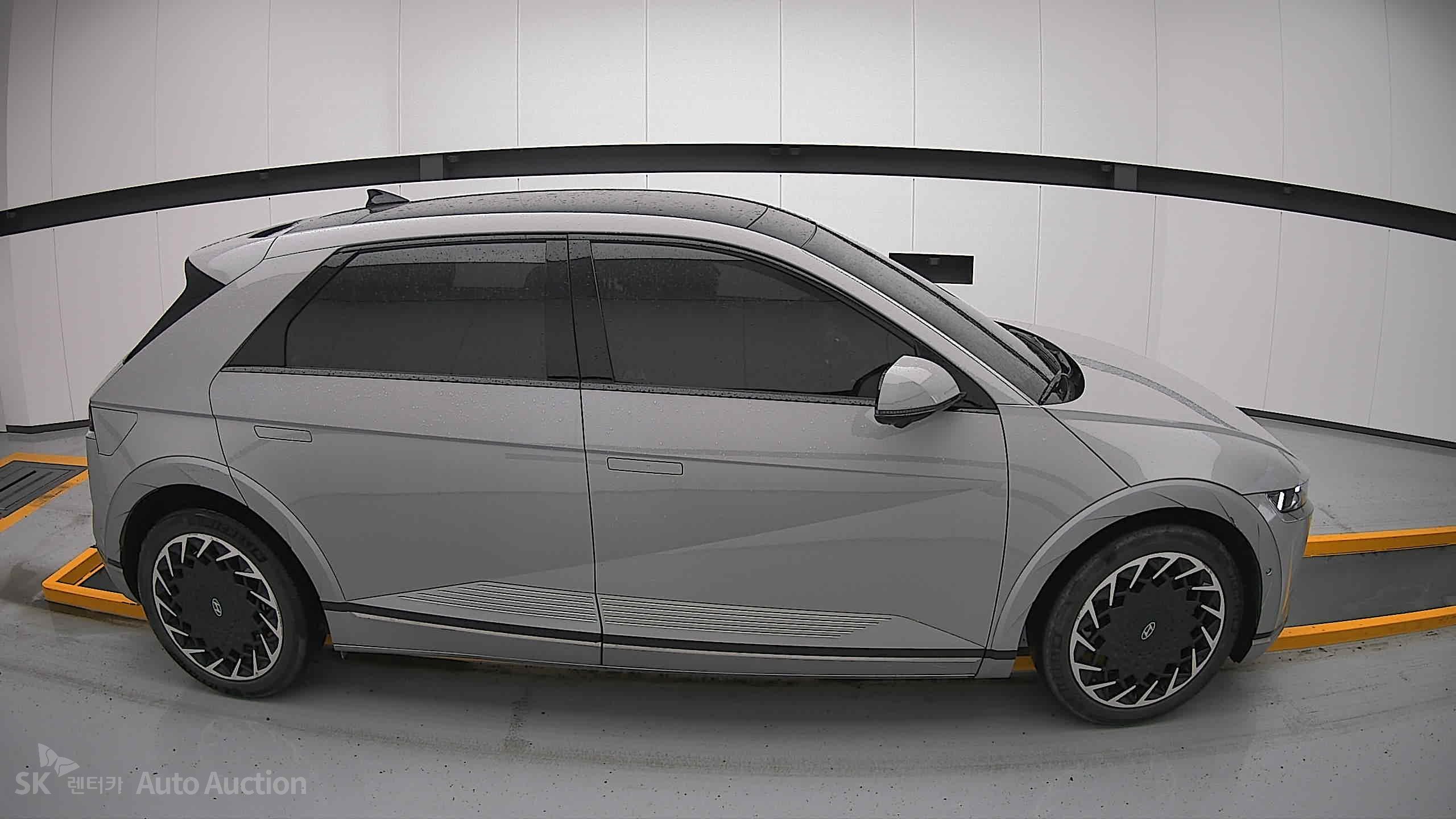 2023 - hyundai ioniq