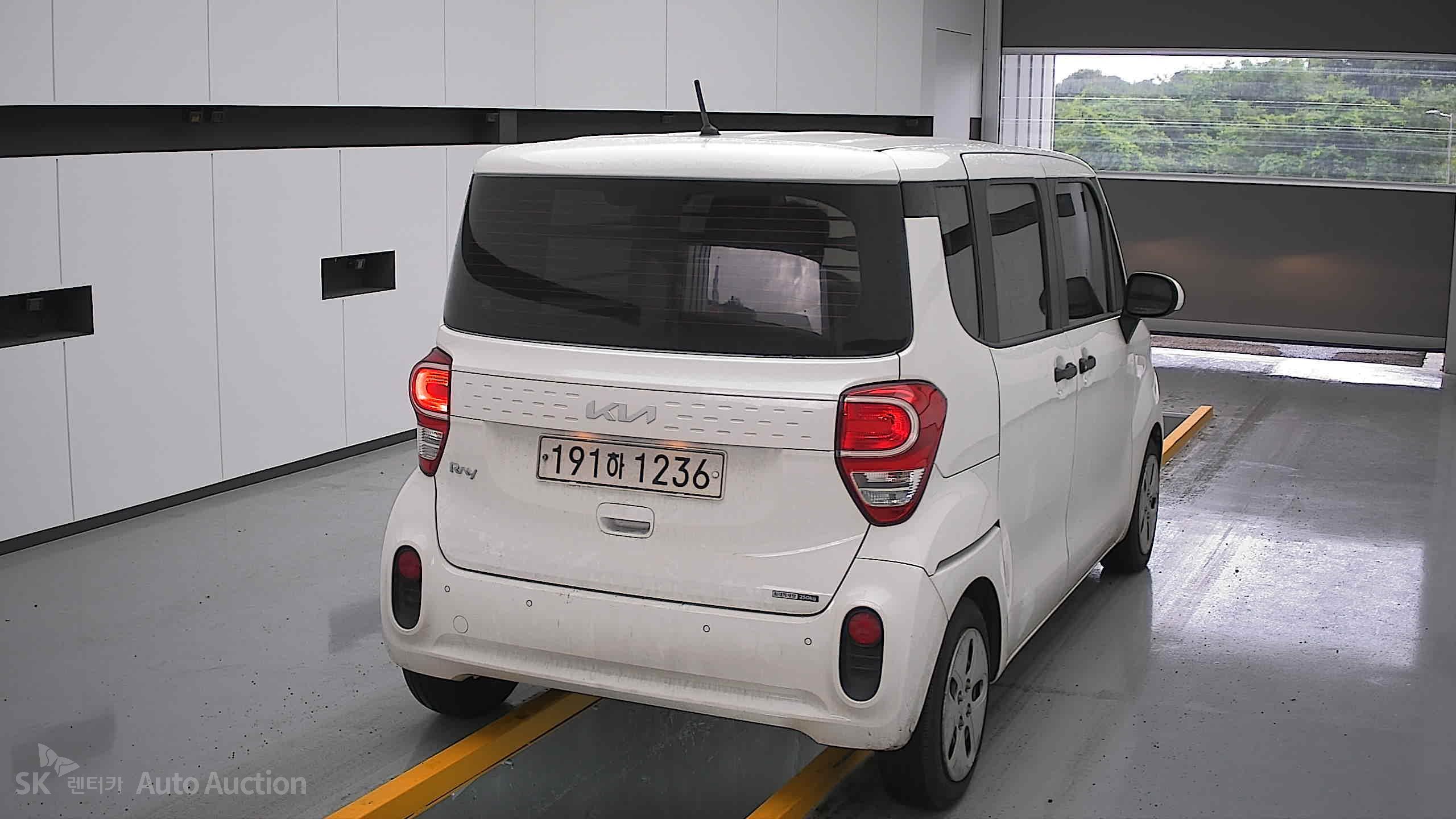 2022 - kia ray