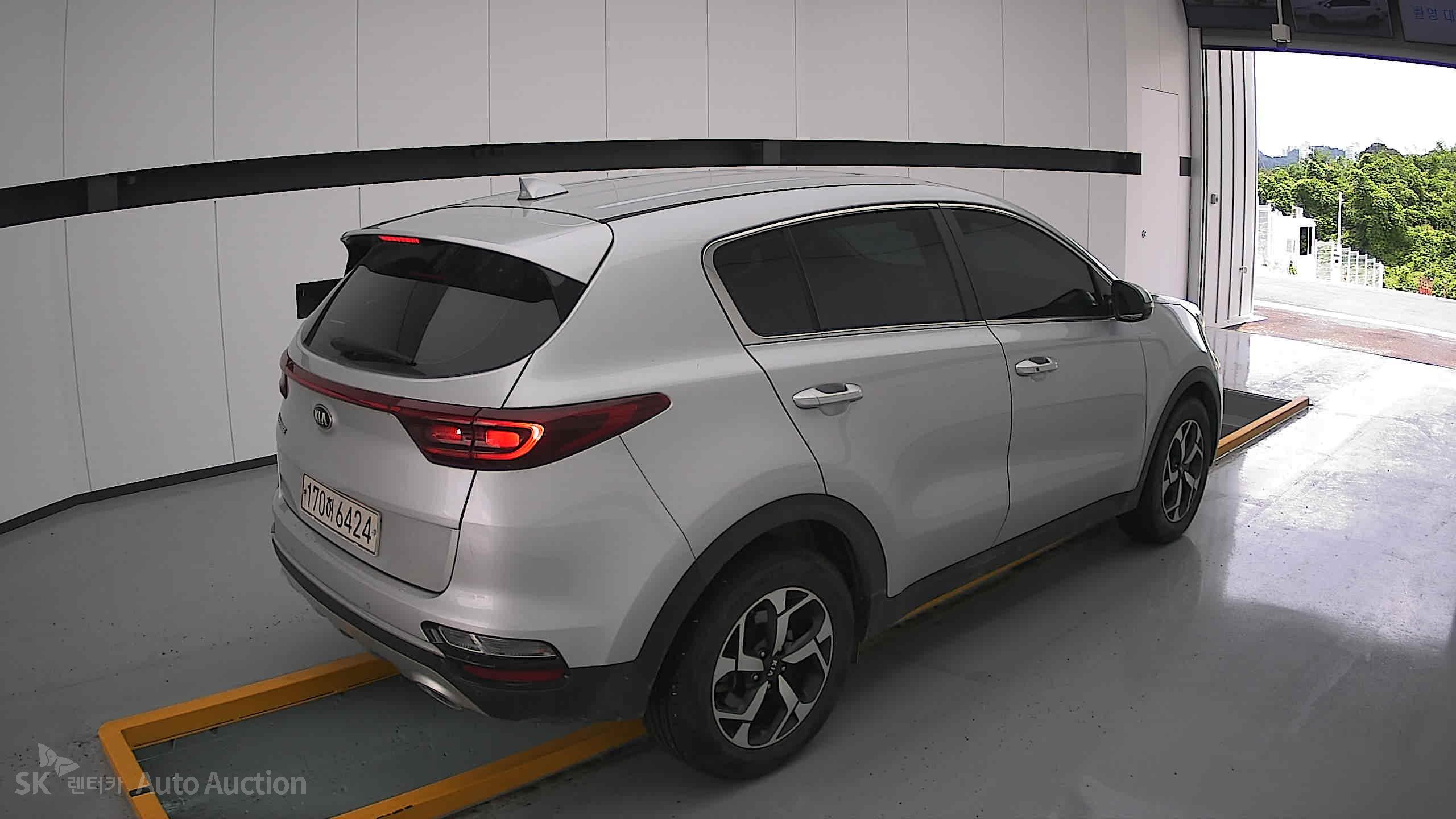 2022 - kia sportage