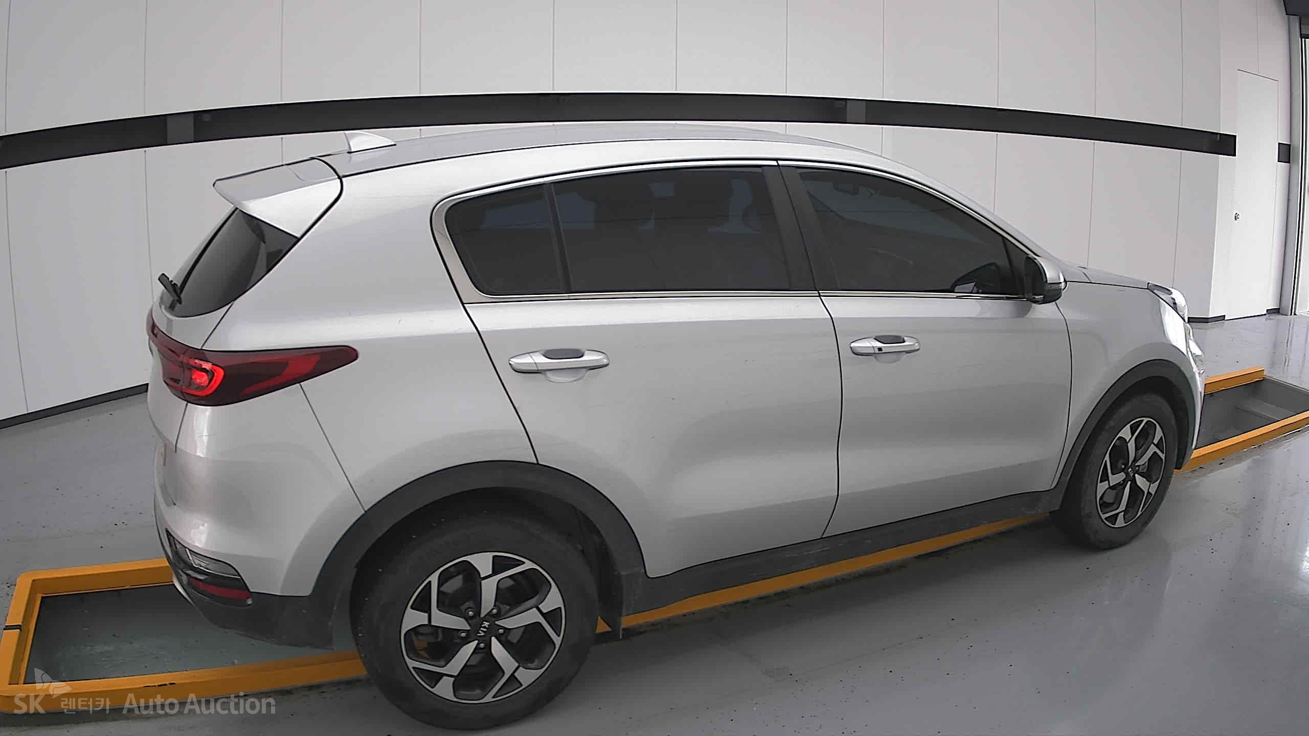 2022 - kia sportage
