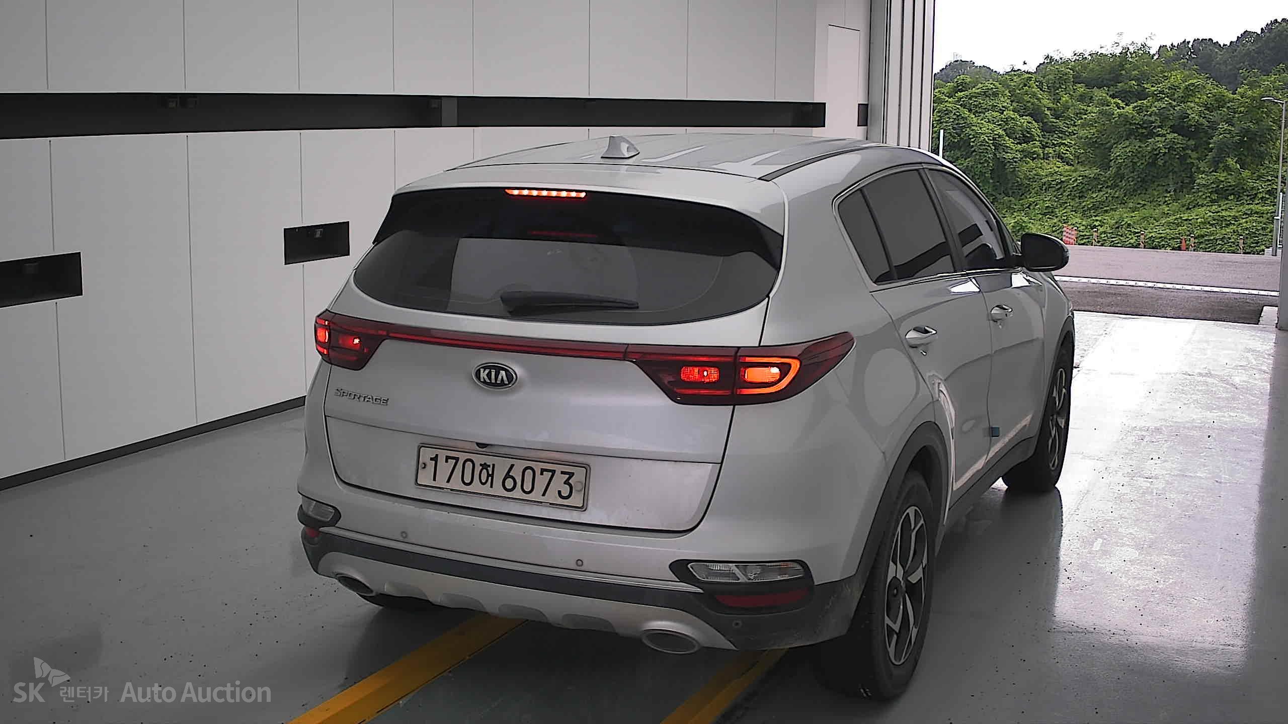 2022 - kia sportage