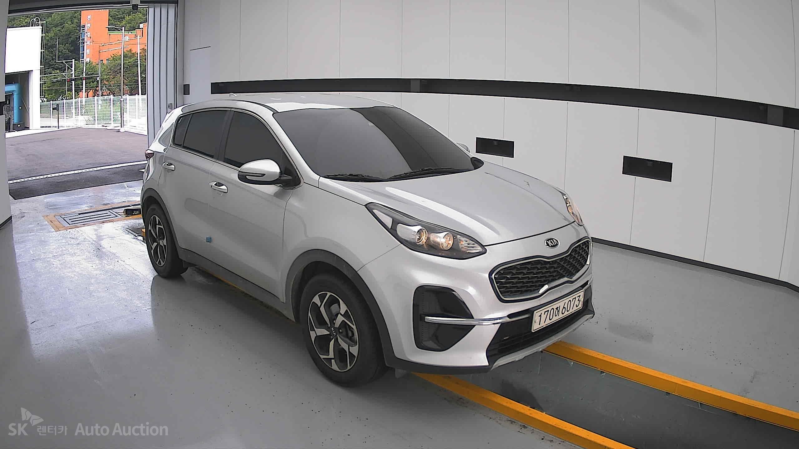 2022 - kia sportage