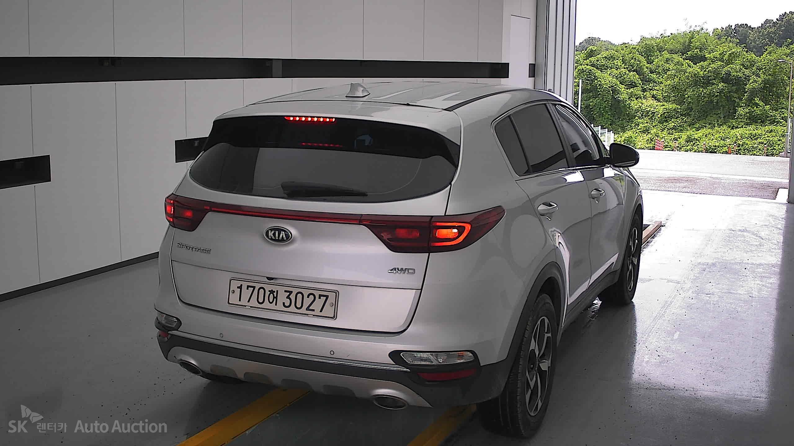 2022 - kia sportage