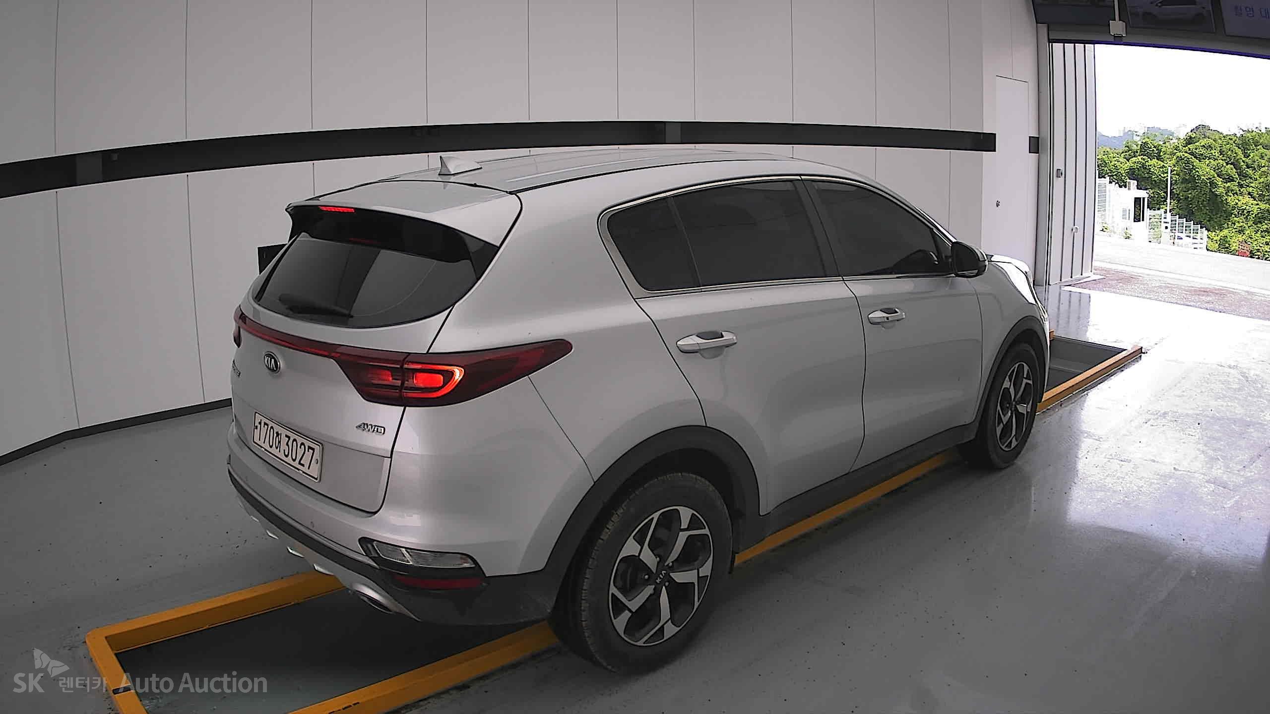 2022 - kia sportage