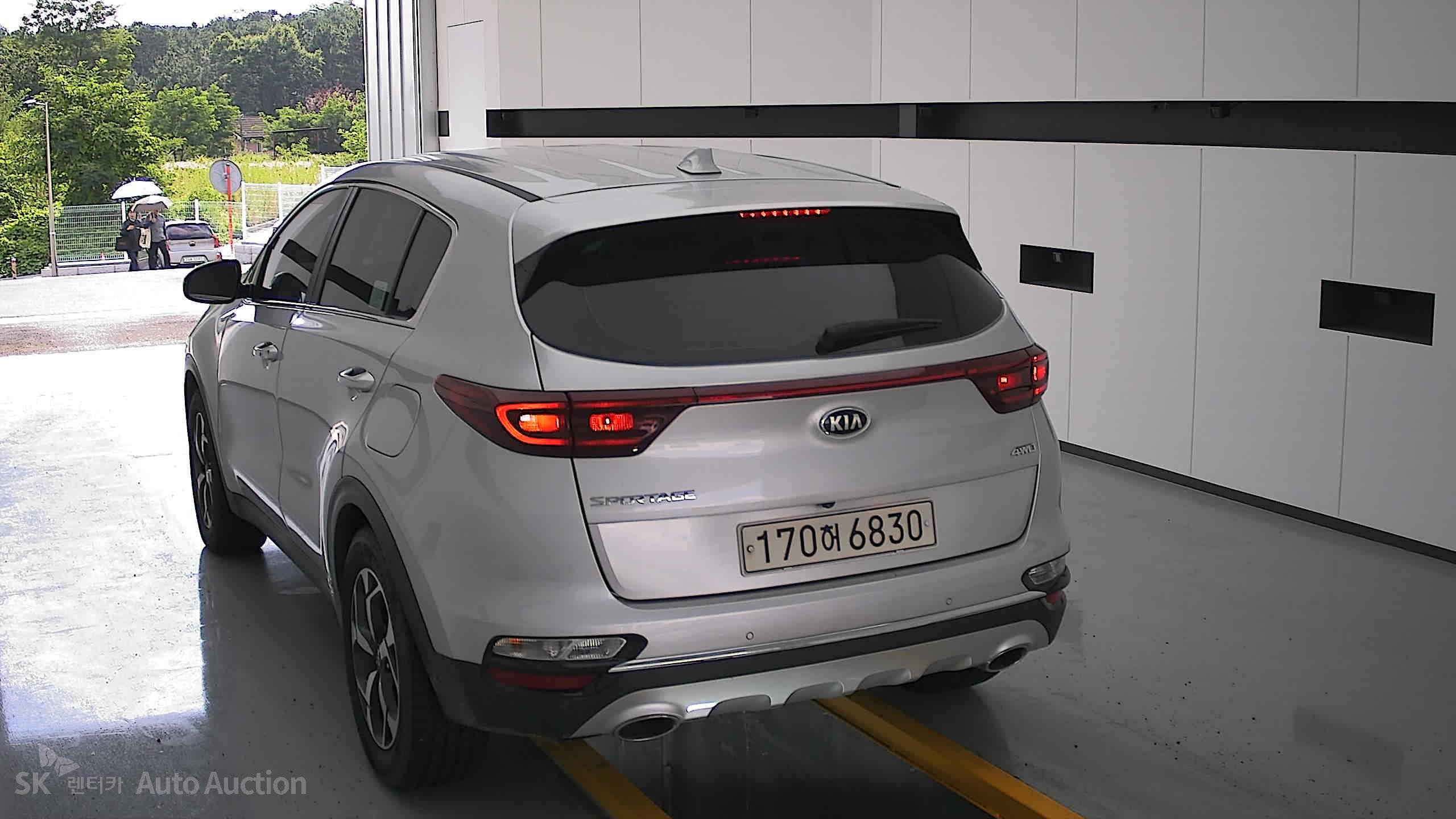 2022 - kia sportage