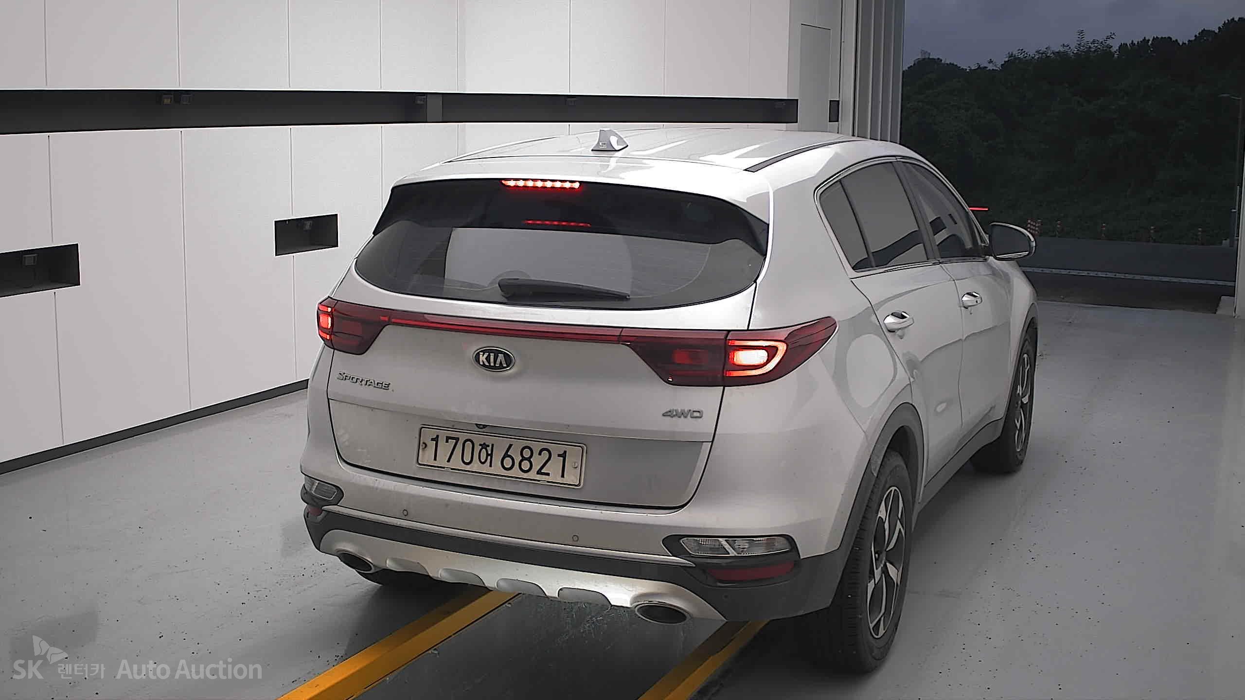 2022 - kia sportage