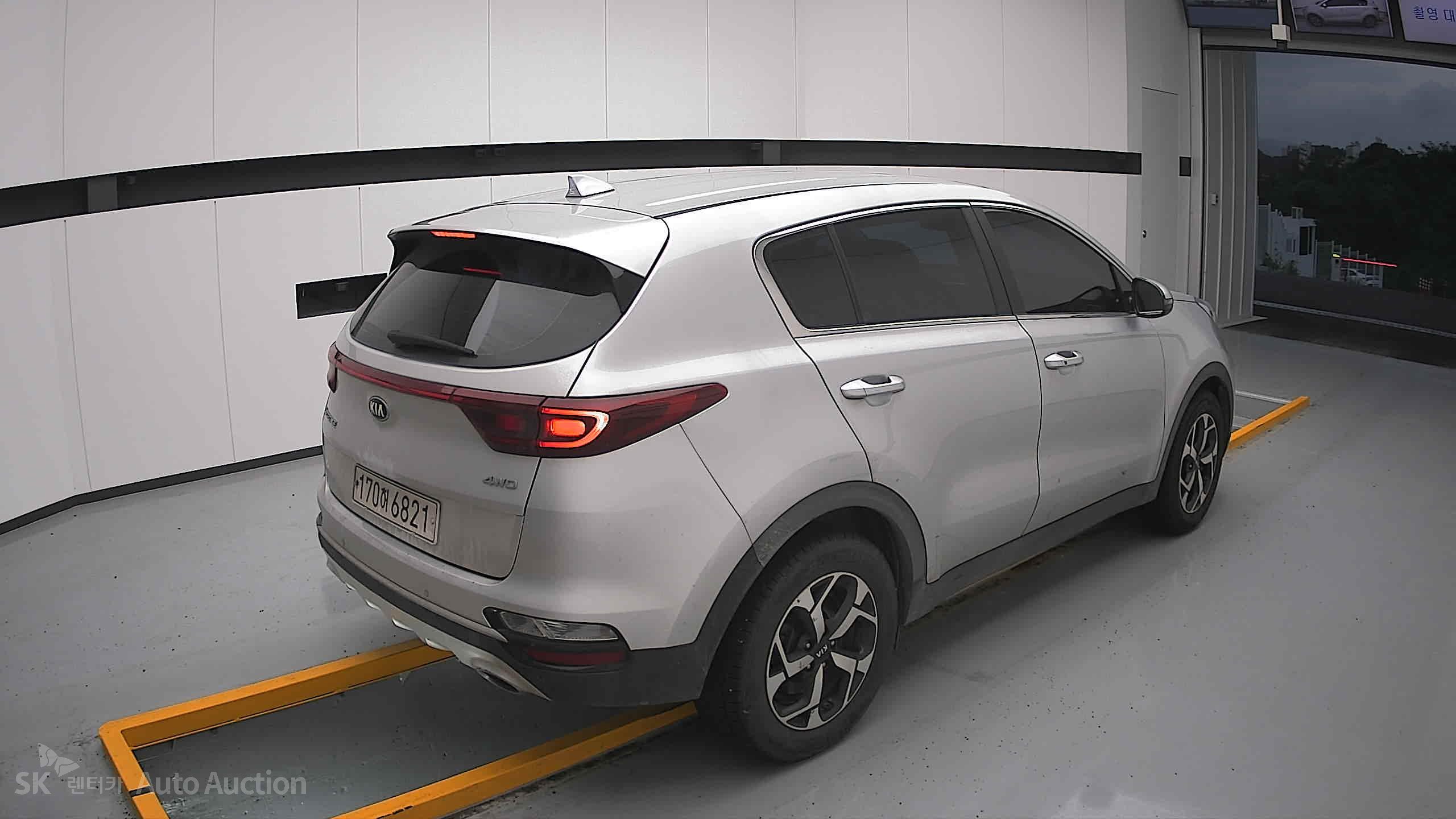 2022 - kia sportage