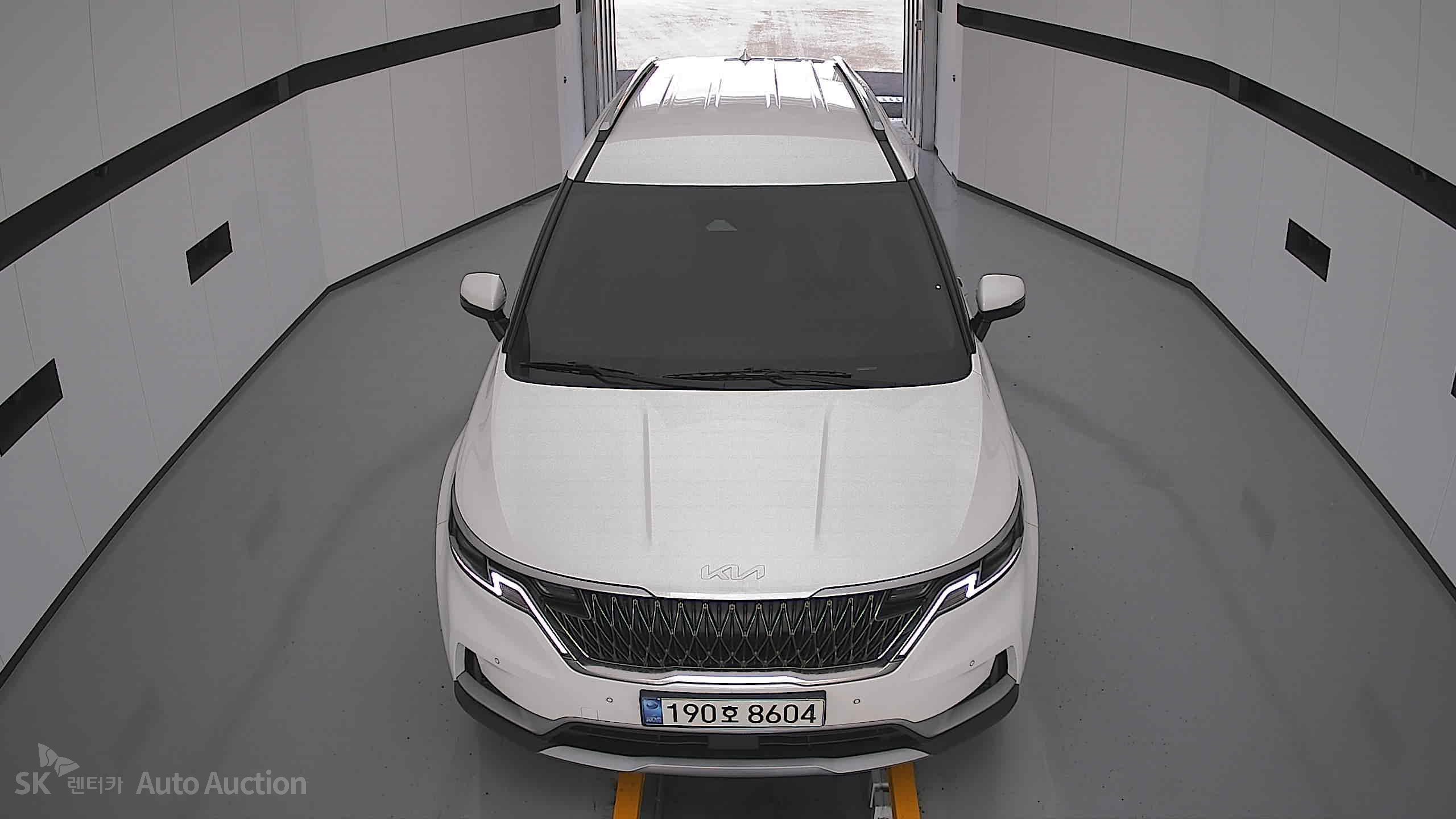 2023 - kia carnival