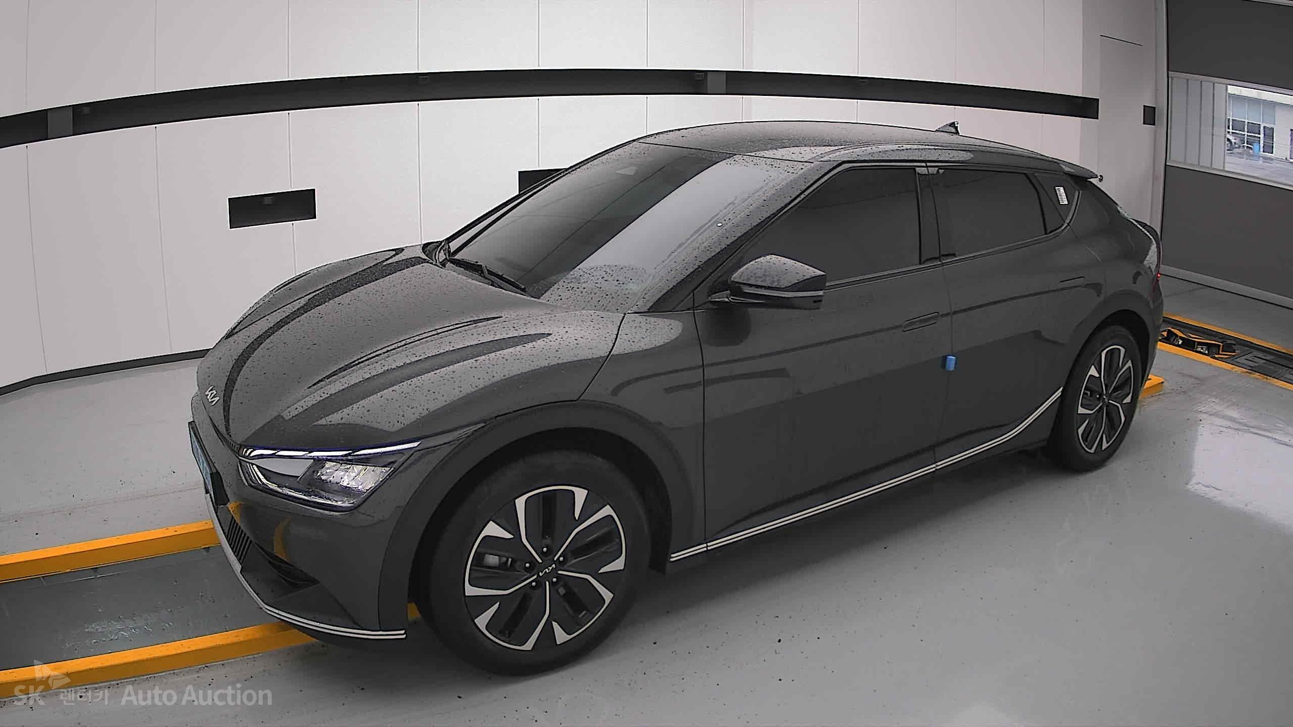 2022 - kia ev6