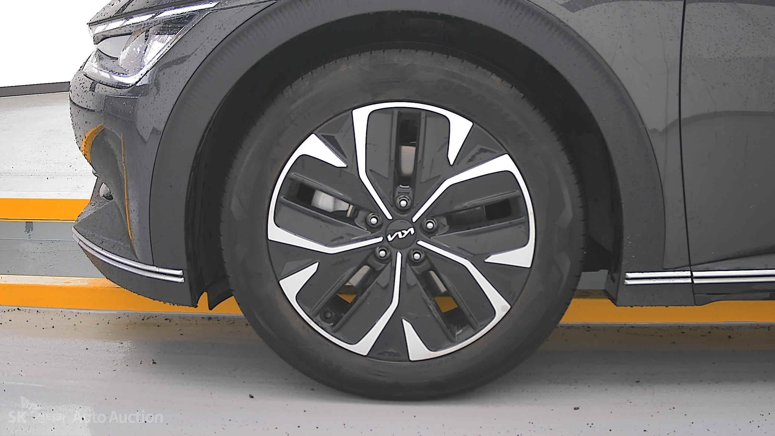 2022 - kia ev6