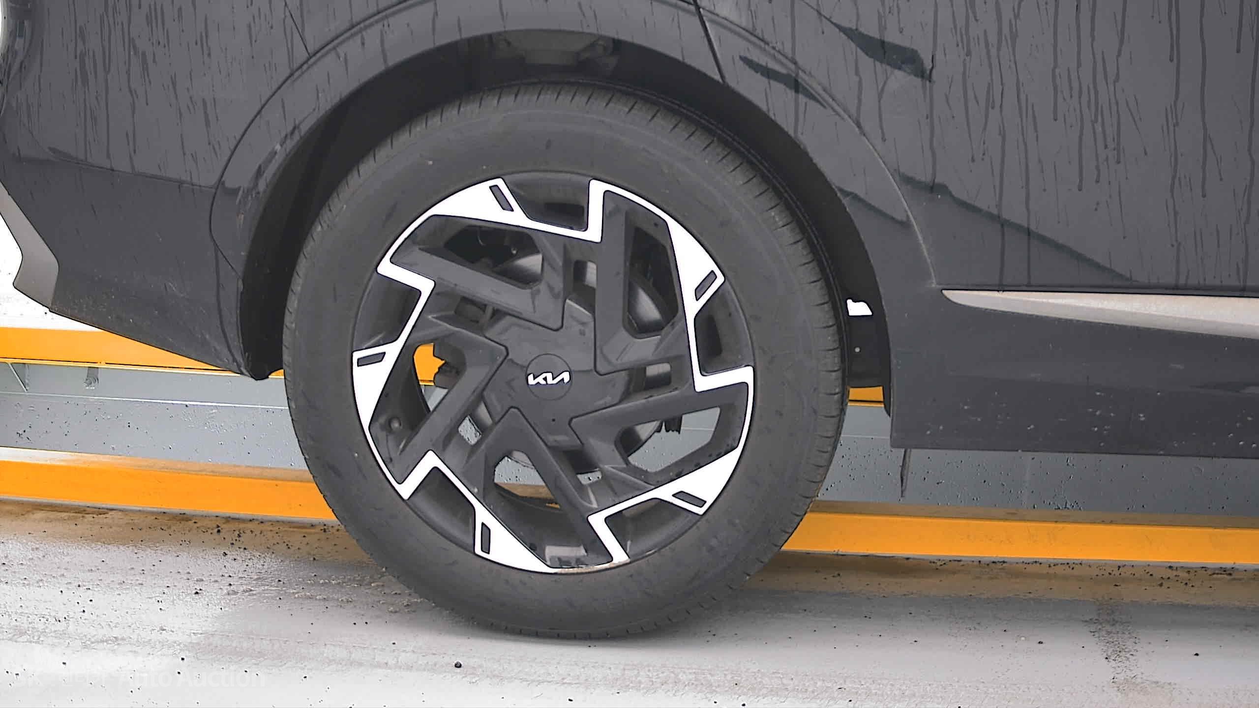 2022 - kia sportage