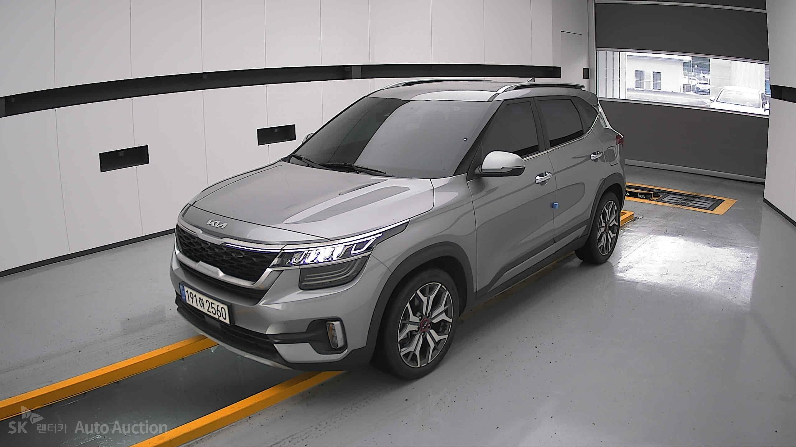 2023 - kia seltos
