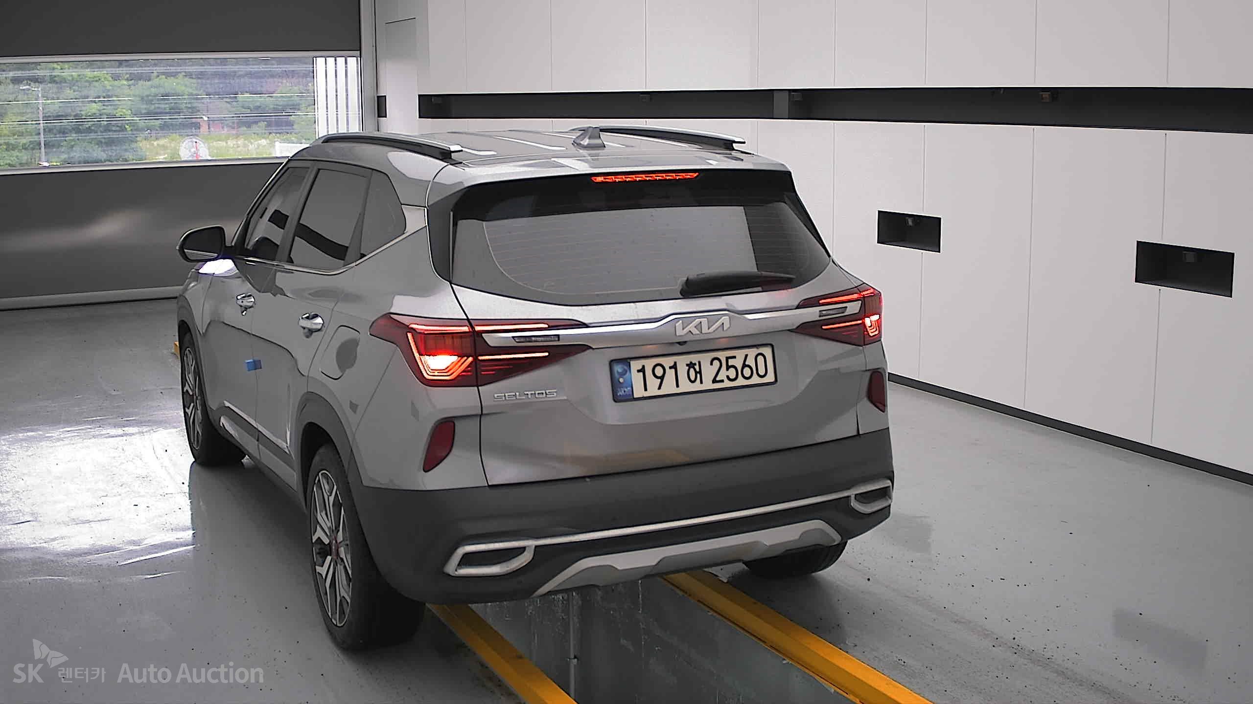 2023 - kia seltos