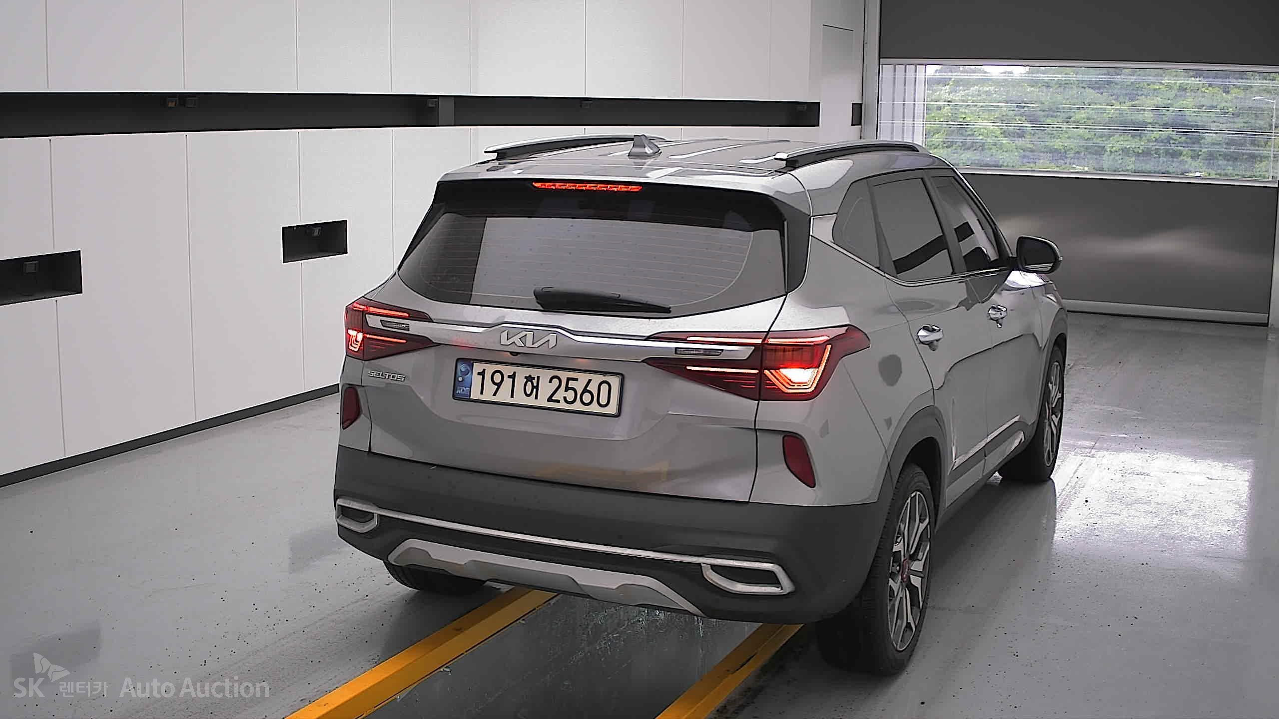 2023 - kia seltos