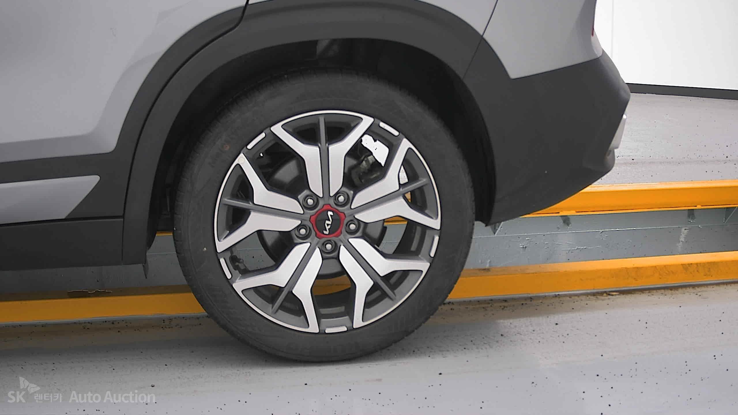 2023 - kia seltos