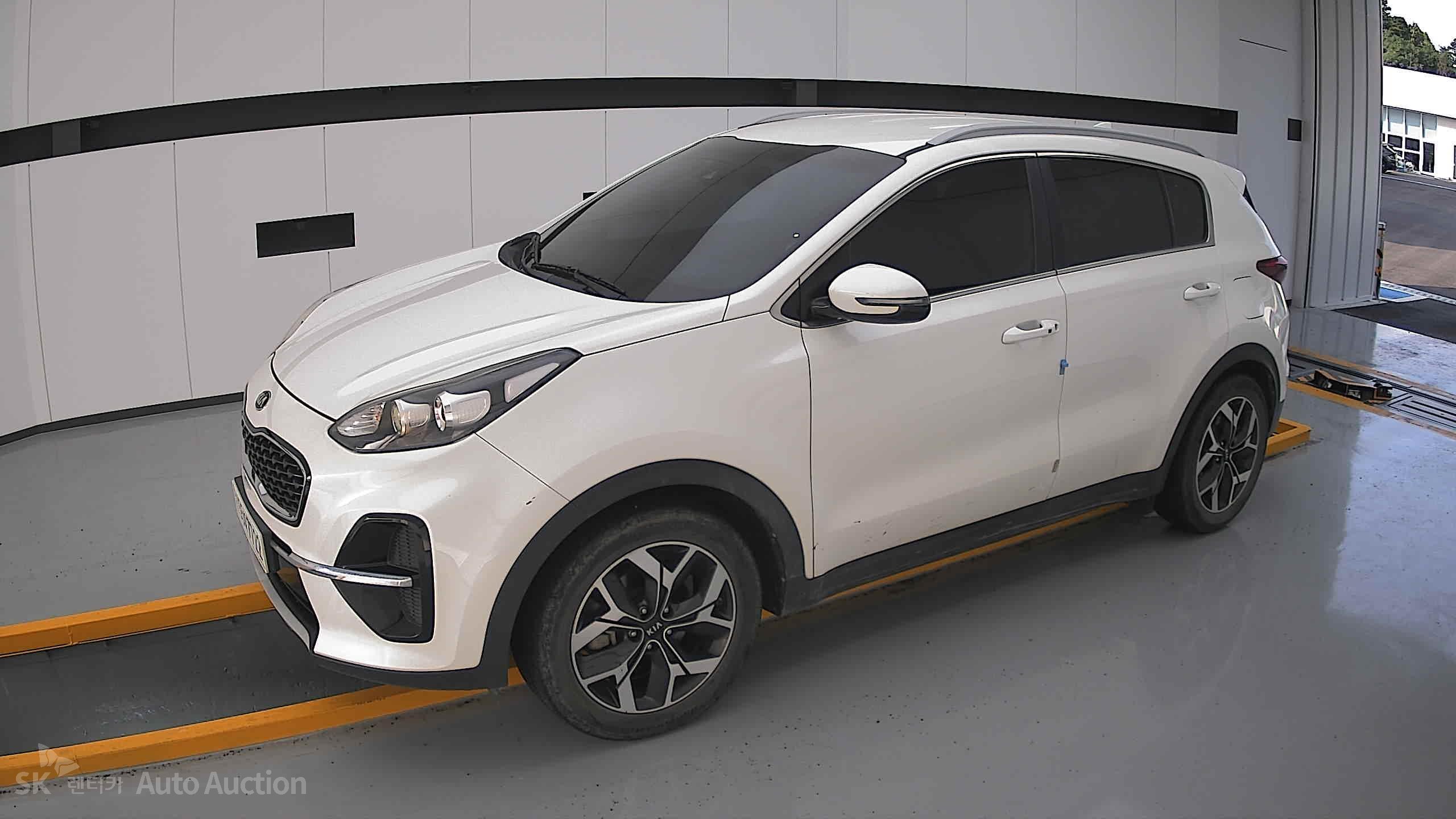 2022 - kia sportage