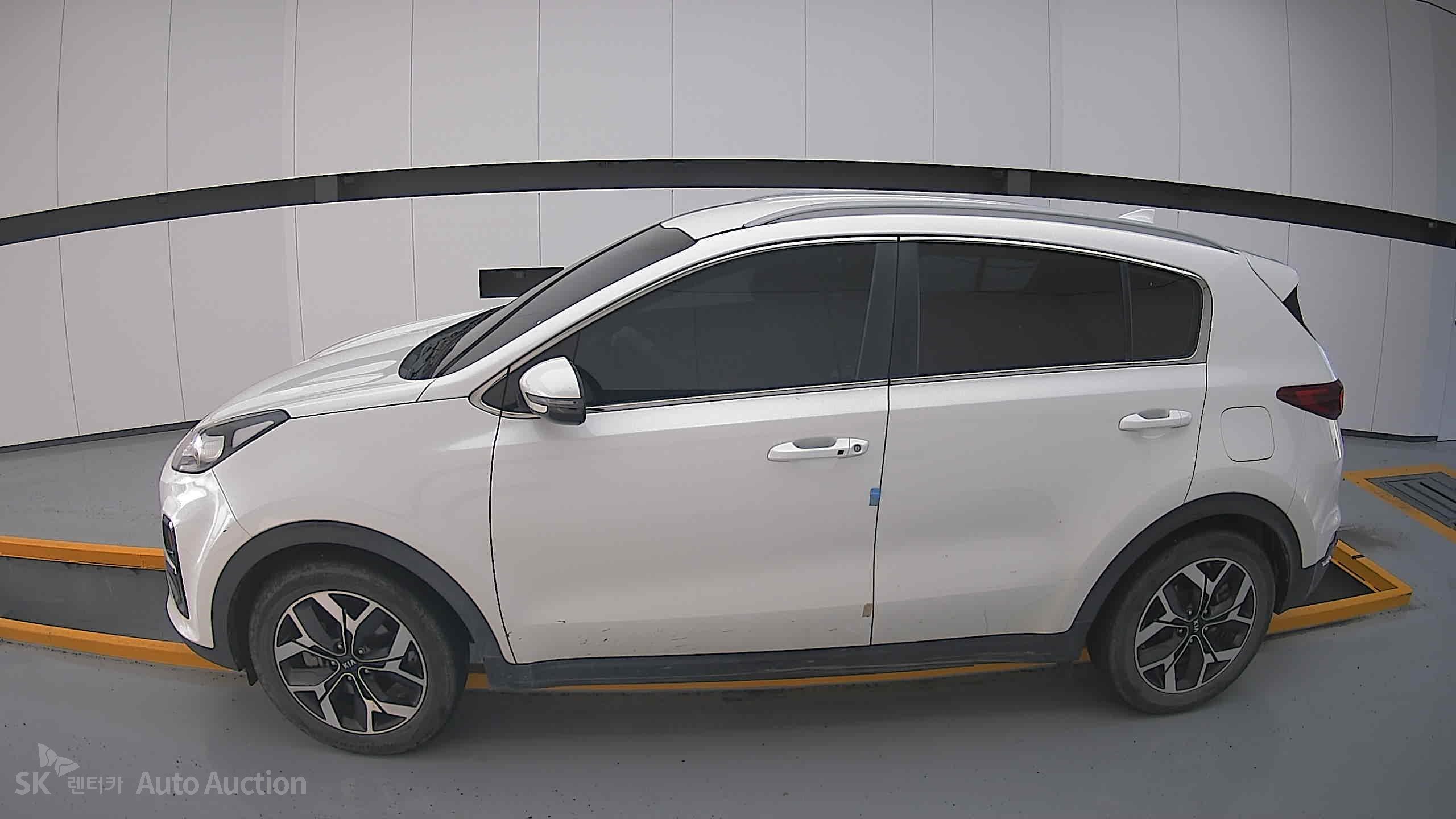 2022 - kia sportage